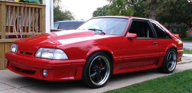 1993 Ford Mustang SVT Cobra - Ölçek : 1/24