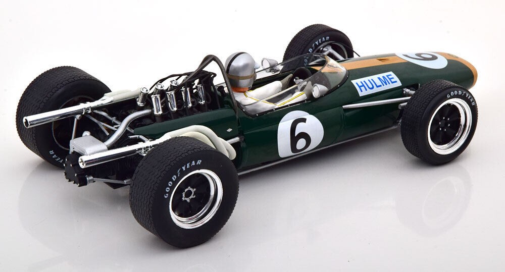 1966 F1 - Brabham BT20 No.6 2.Britain GP Dennis Hulme