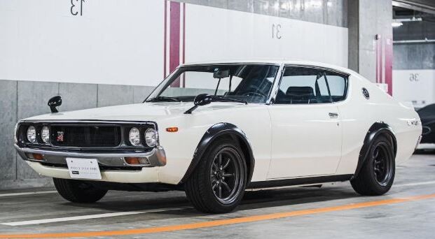 1973 Nissan Skyline 2000GT-R (KPGC110) - Ölçek : 1/24