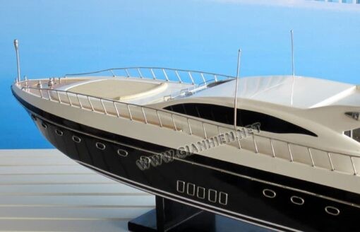 Mangusto 108 Black Hull Tekne 87cm                              