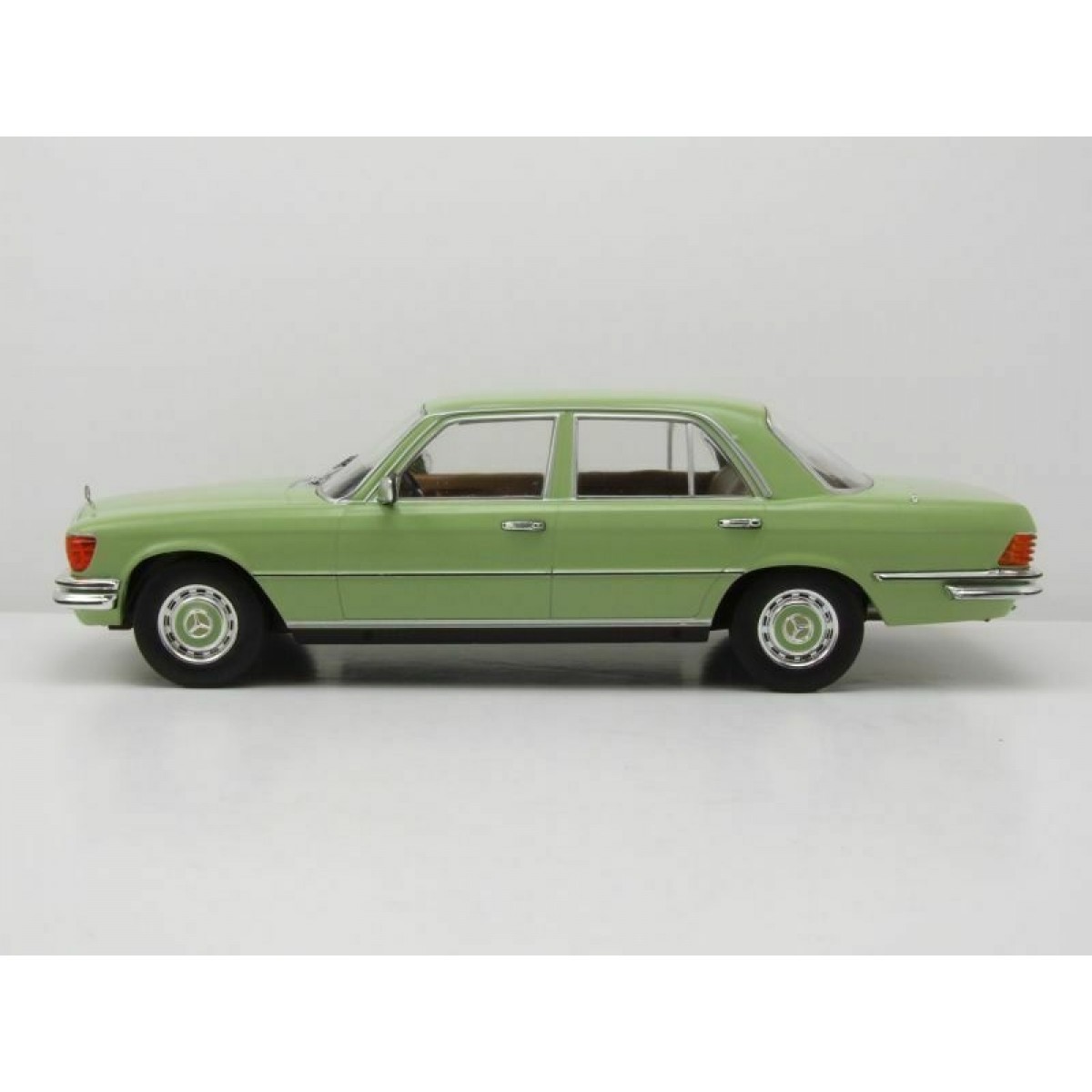 1972 Mercedes Benz S Class 280 S - W116