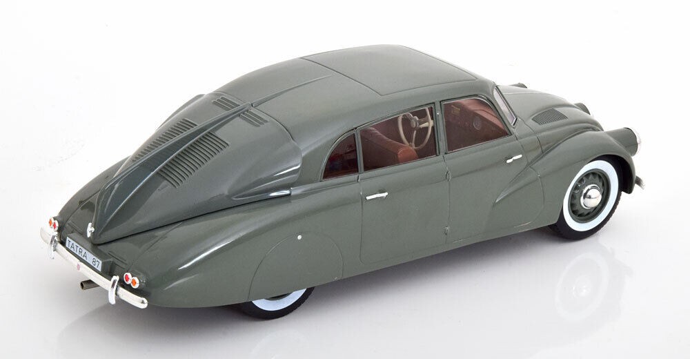 1937 Tatra 87 