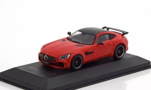 2018 Mercedes Benz AMG GTR - Ölçek : 1/43