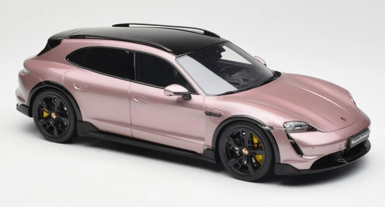 2022 Porsche Taycan Turbo S Cross Turismo