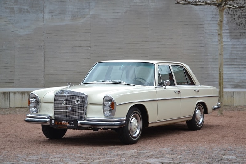 1967 Mercedes Benz 250 SE Limousine W 108