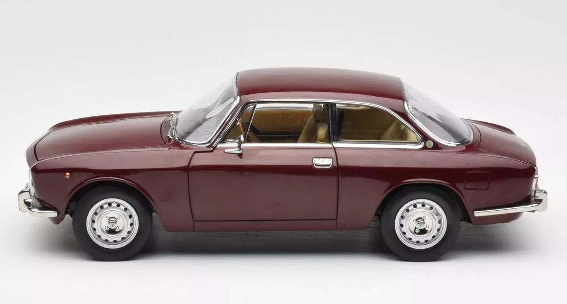 1973 Alfa Romeo 2000 GTV 