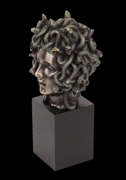 Yılanlı Güzel Medusa - 21 cm