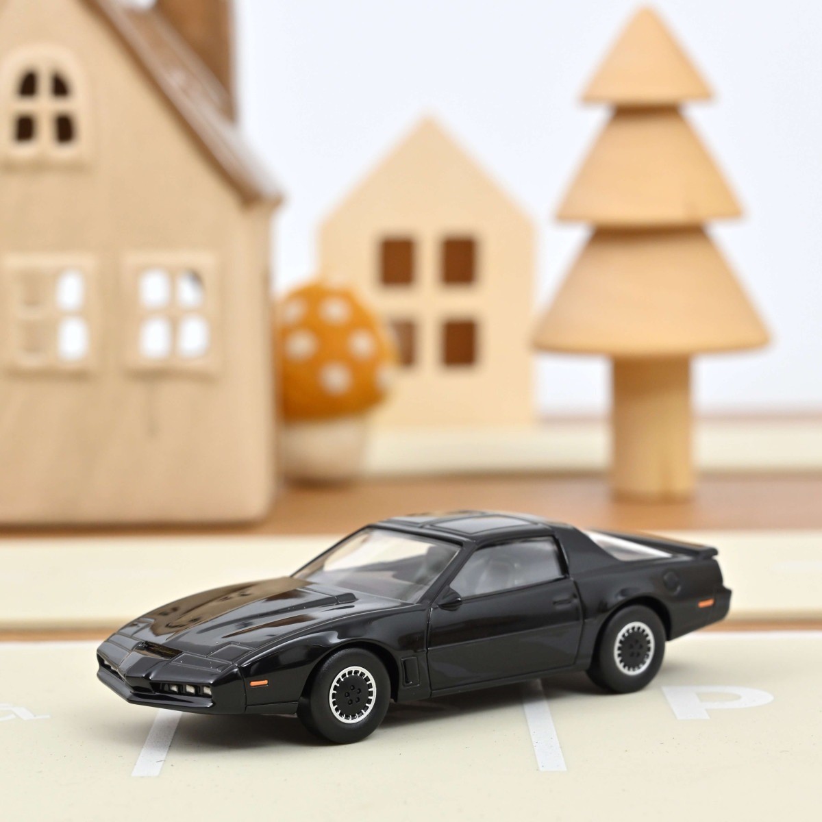 1982 Pontiac Firebird KITT - Ölçek : 1/43