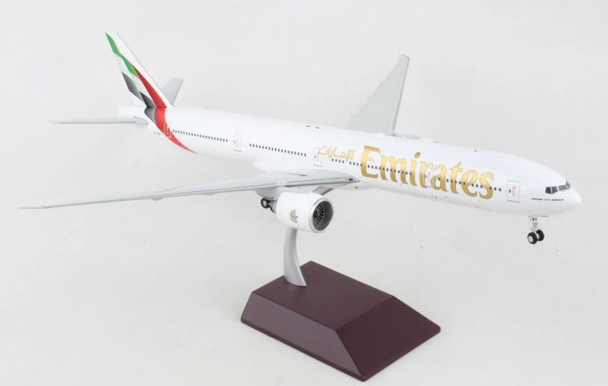 Emirates Airlines Boeing 777-300 - 47 cm