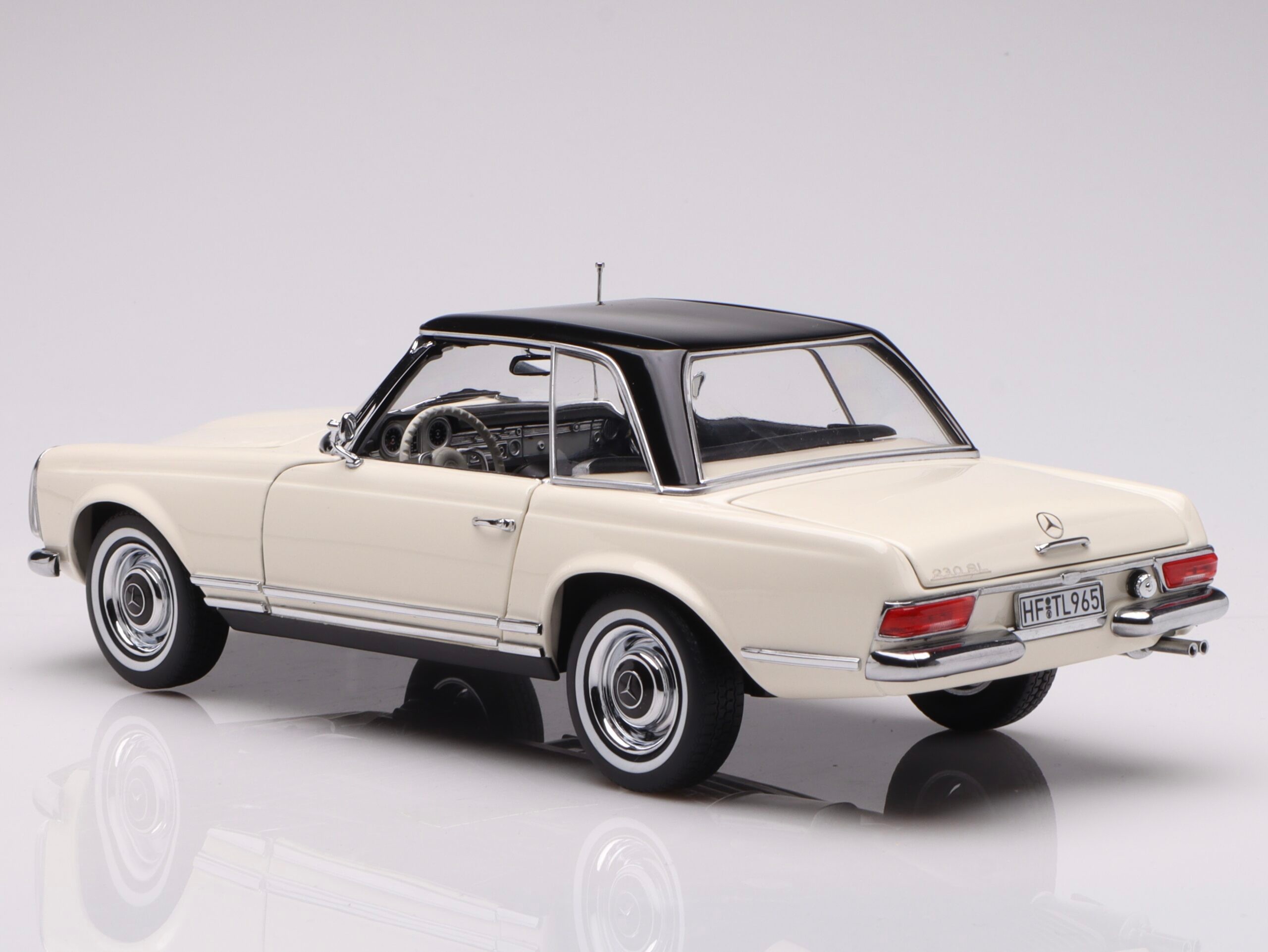 1963 Mercedes Benz 230 SL ( W113 ) Pagoda
