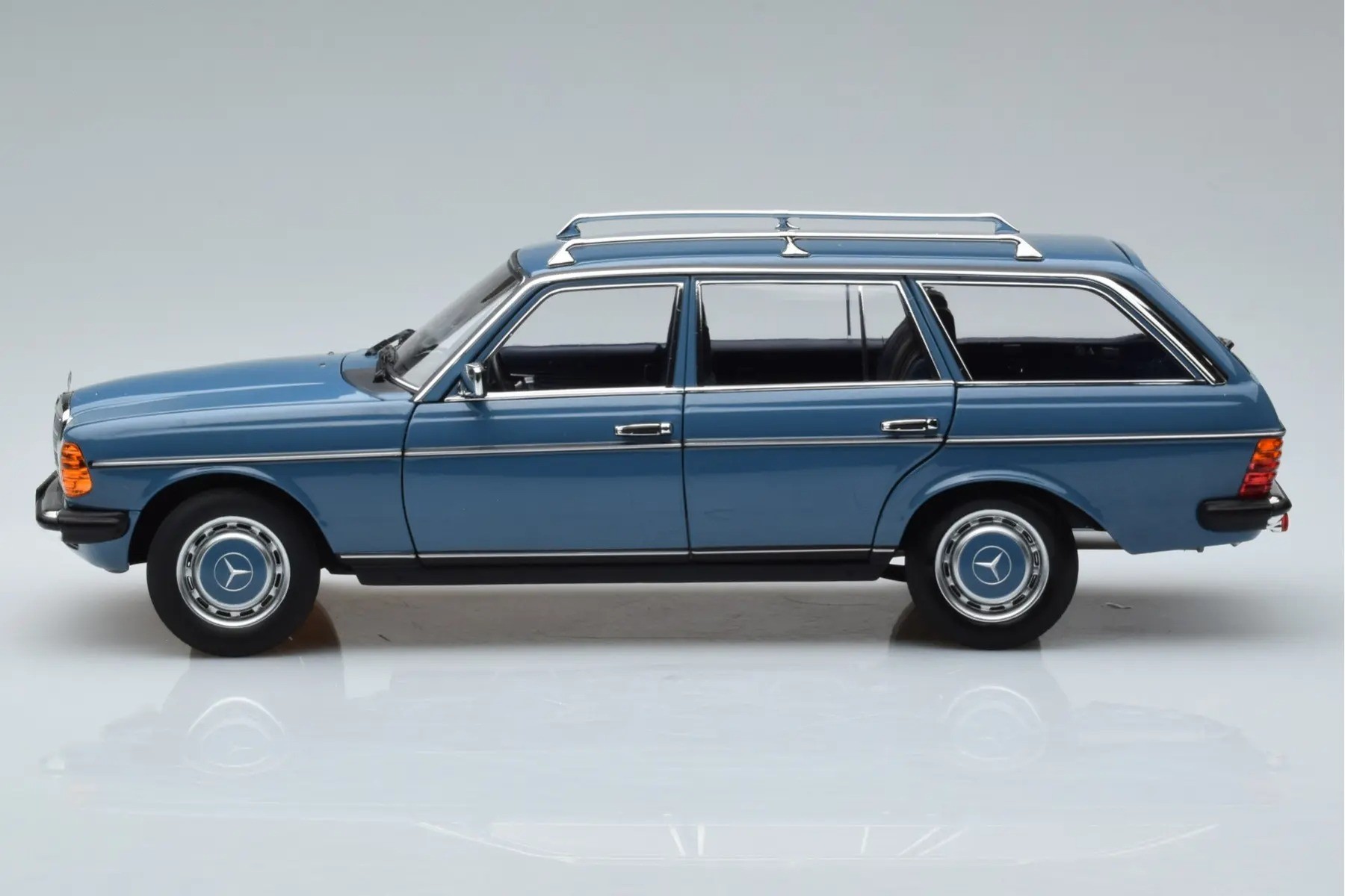 1980 Mercedes B. E Class 200 T Model W 123