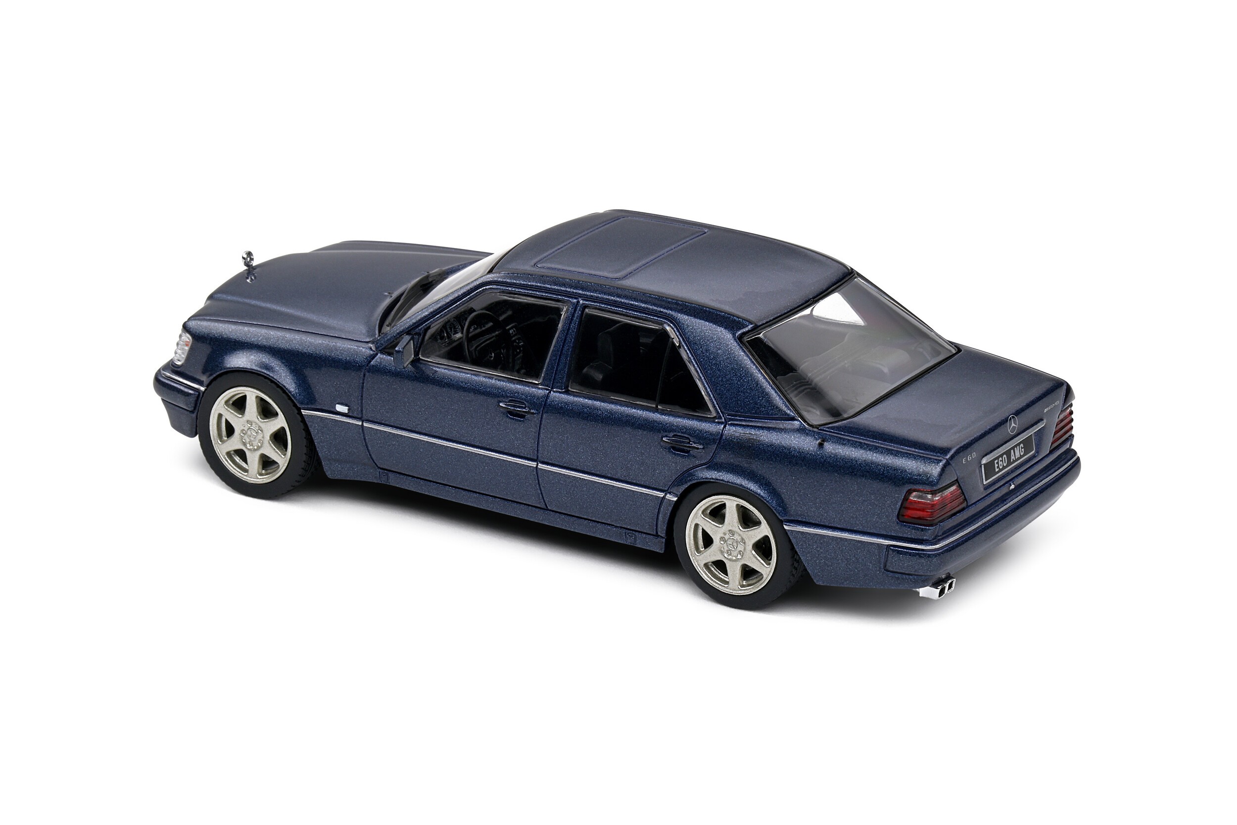 1994 Mercedes Benz AMG  W124 - E60 - Ölçek : 1/43