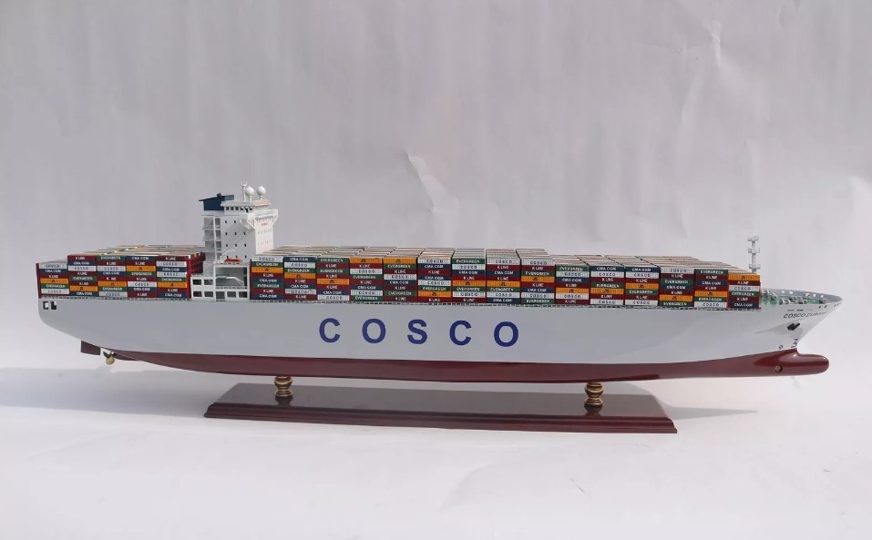 Cosco Europe Ship Konteyner Yük Gemisi 100 cm                          