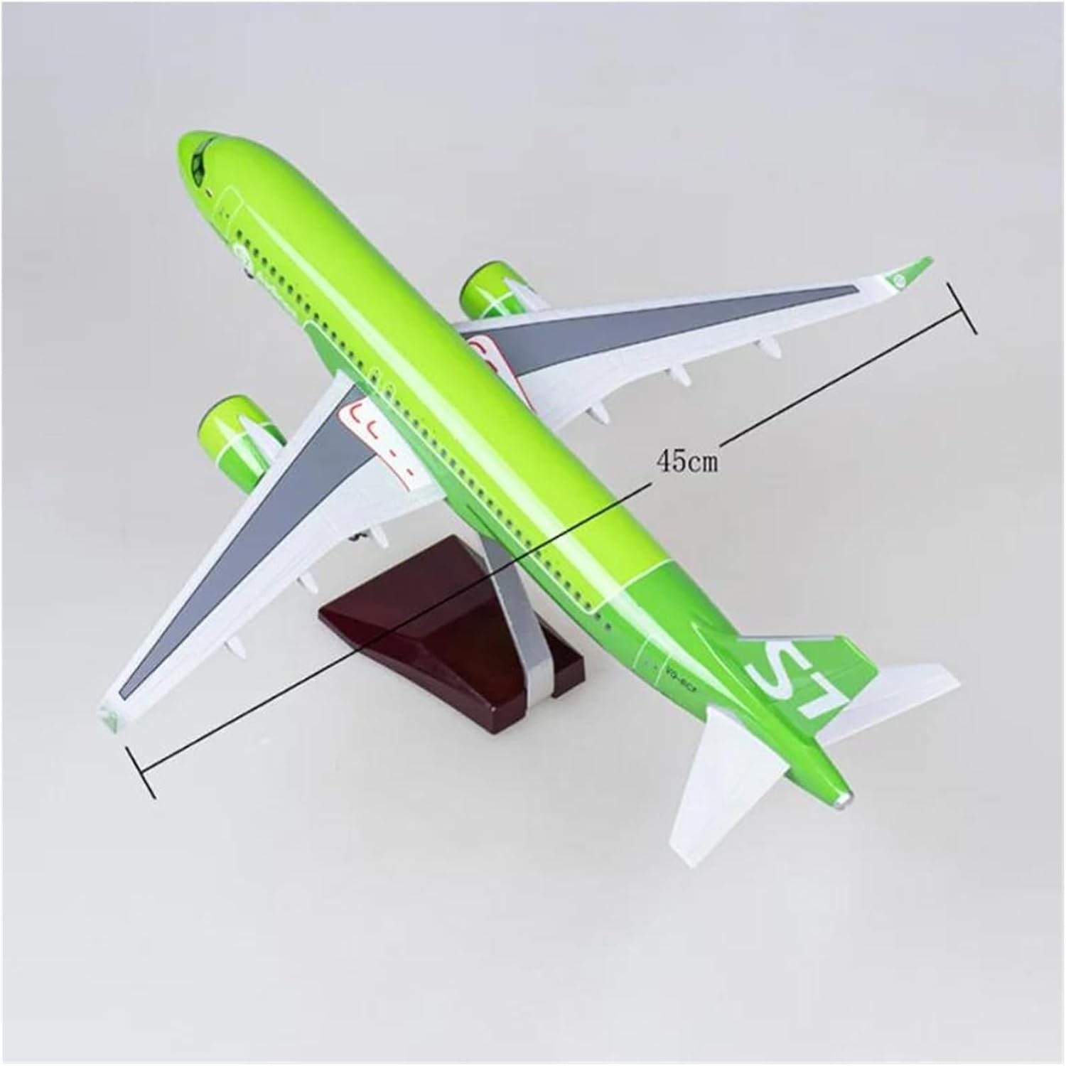 Siberia Airlines  A320 - 47 cm
