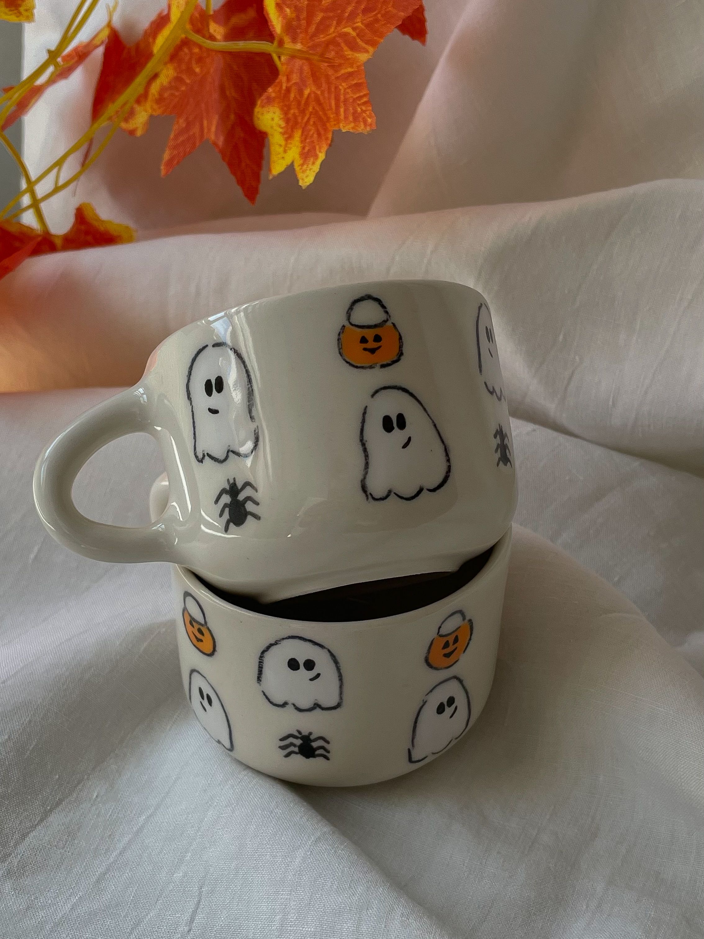 Boo – Sonbaharın Neşeli Yüzü Fincanlarda