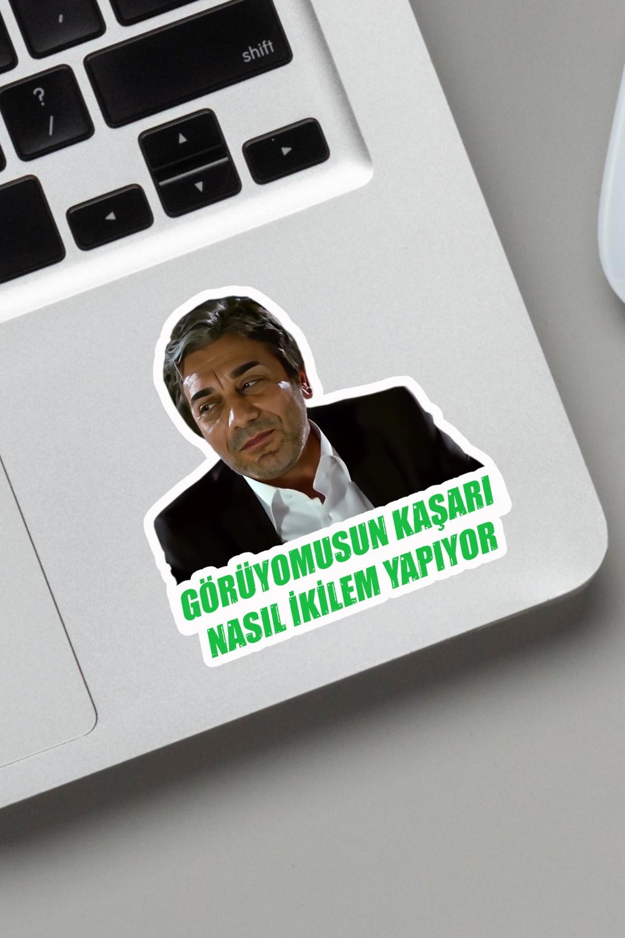 Sticker - Kolpaçino Nedim Görüyormusun Kaşarı