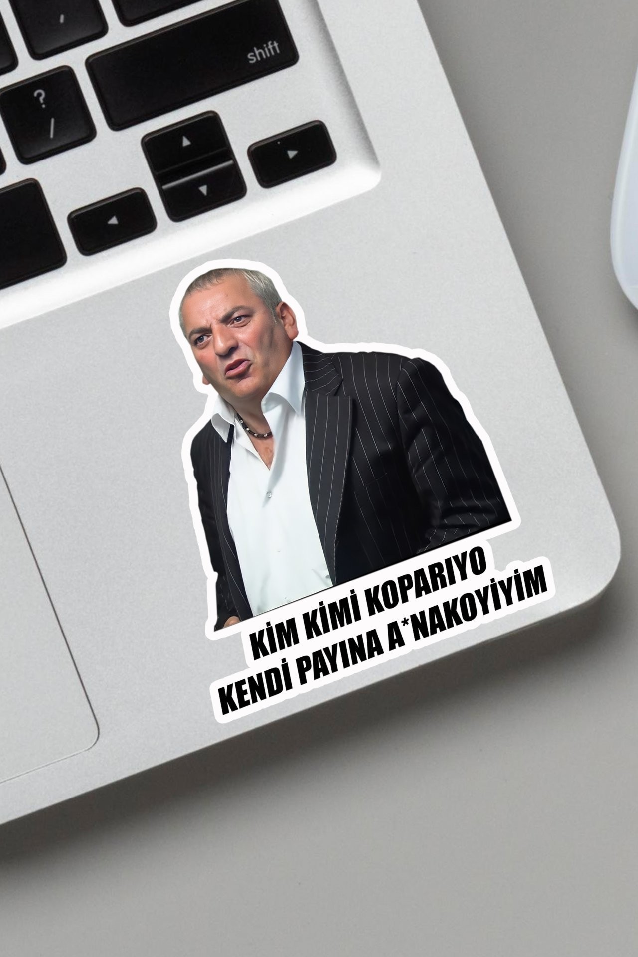Kolpaçino Ekrem Kim Kimi Koparıyor Sticker