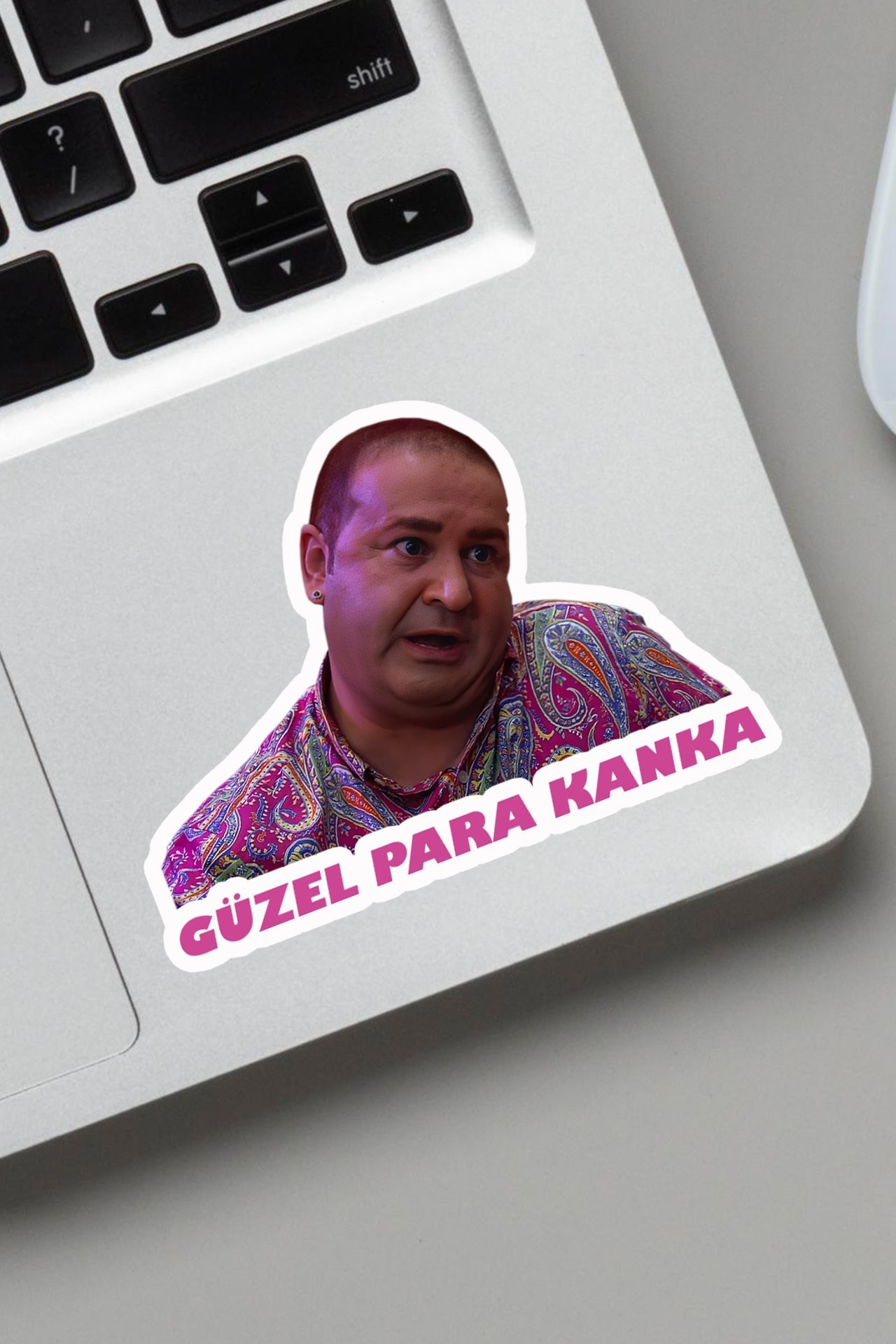 Sticker - Kolpaçino Özgür Güzel Para Kanka