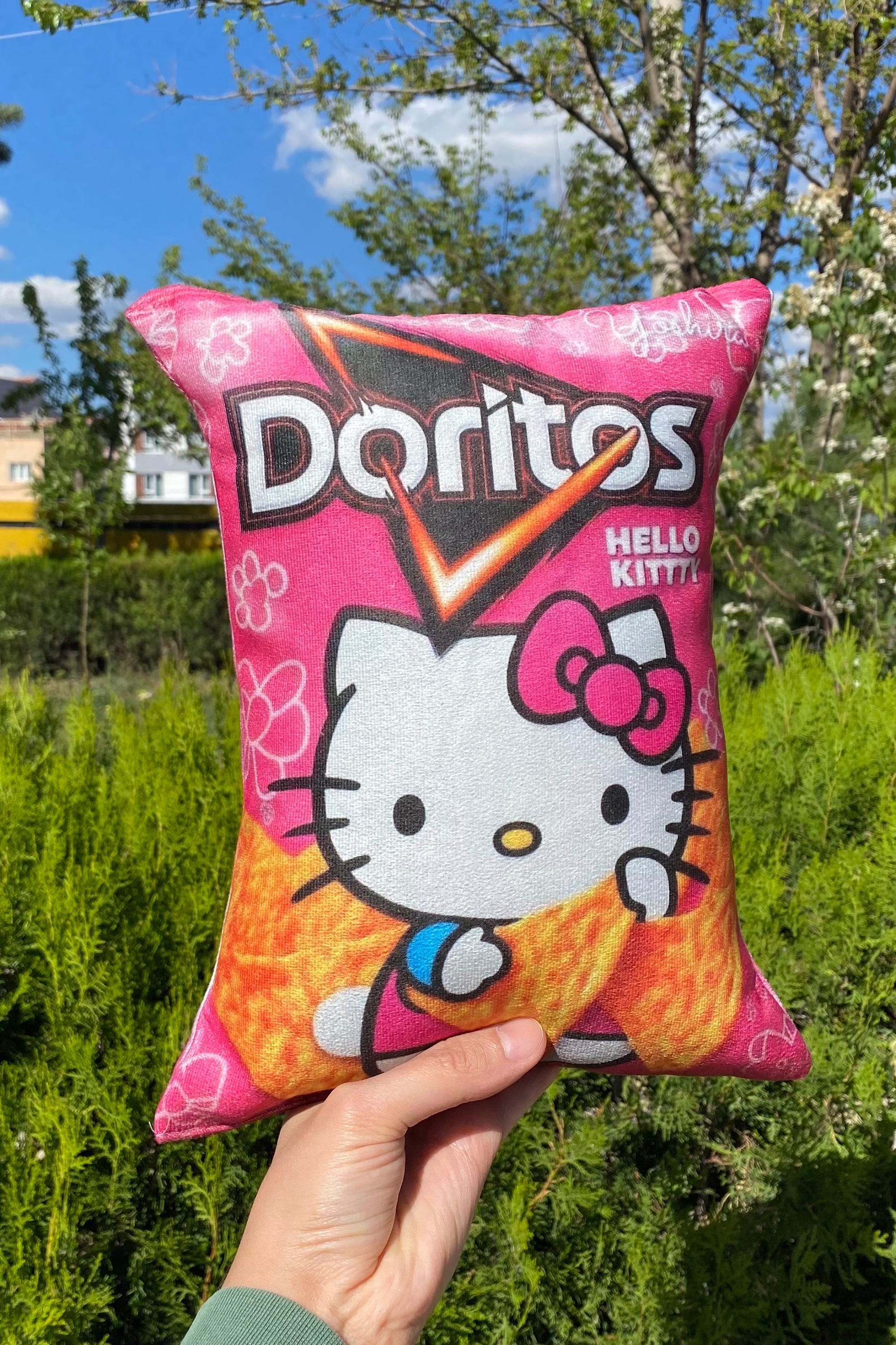 Hello Kitty Doritos Yastık