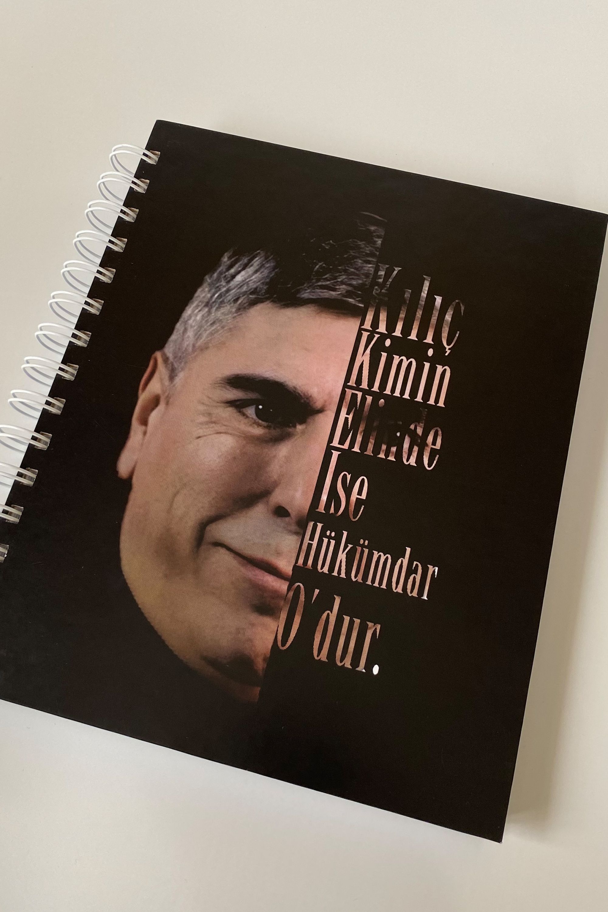 Spiralli Sert Kapak Defter - Laz Ziya Hükümdar