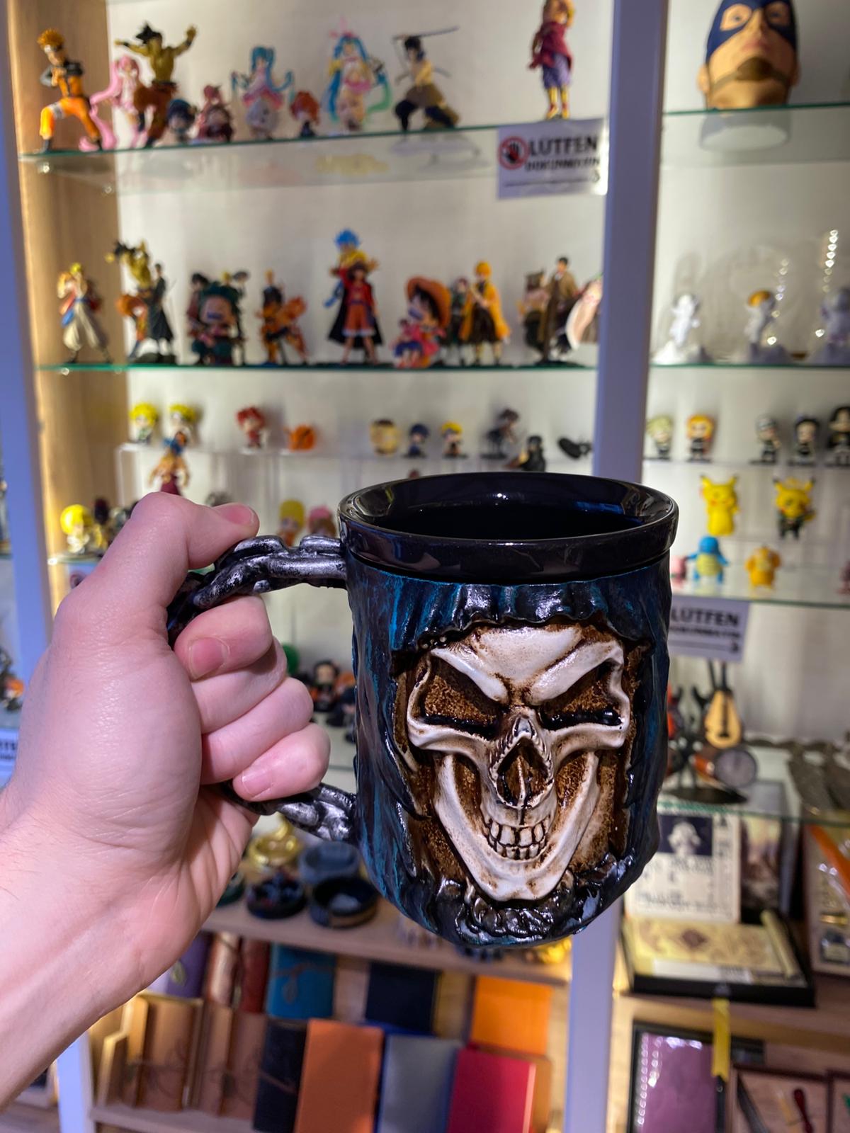 3D Kabartmalı Tasarım Kupa - Azrail Temalı Kupa