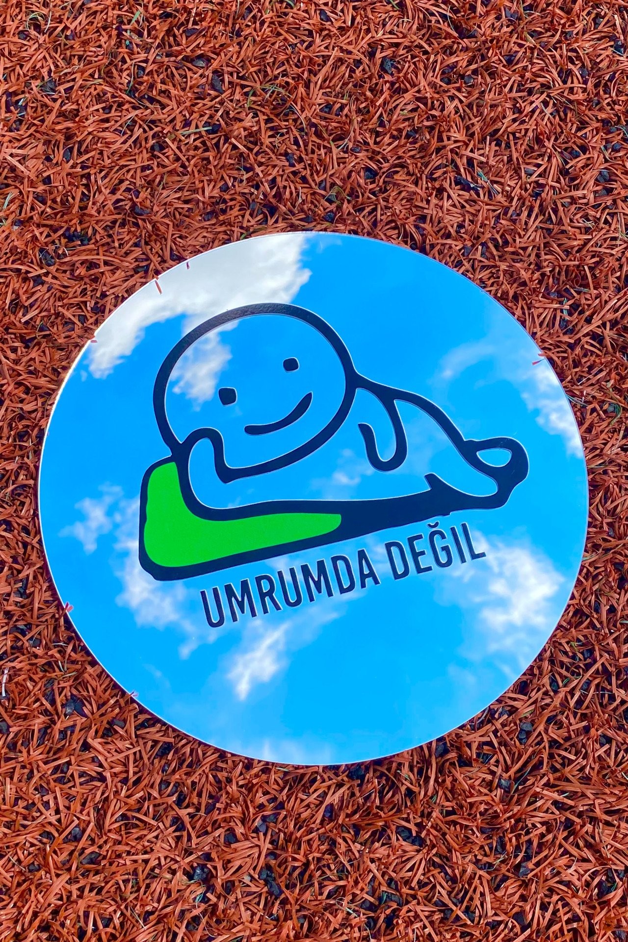 Umrumda Değil Yuvarlak Ayna