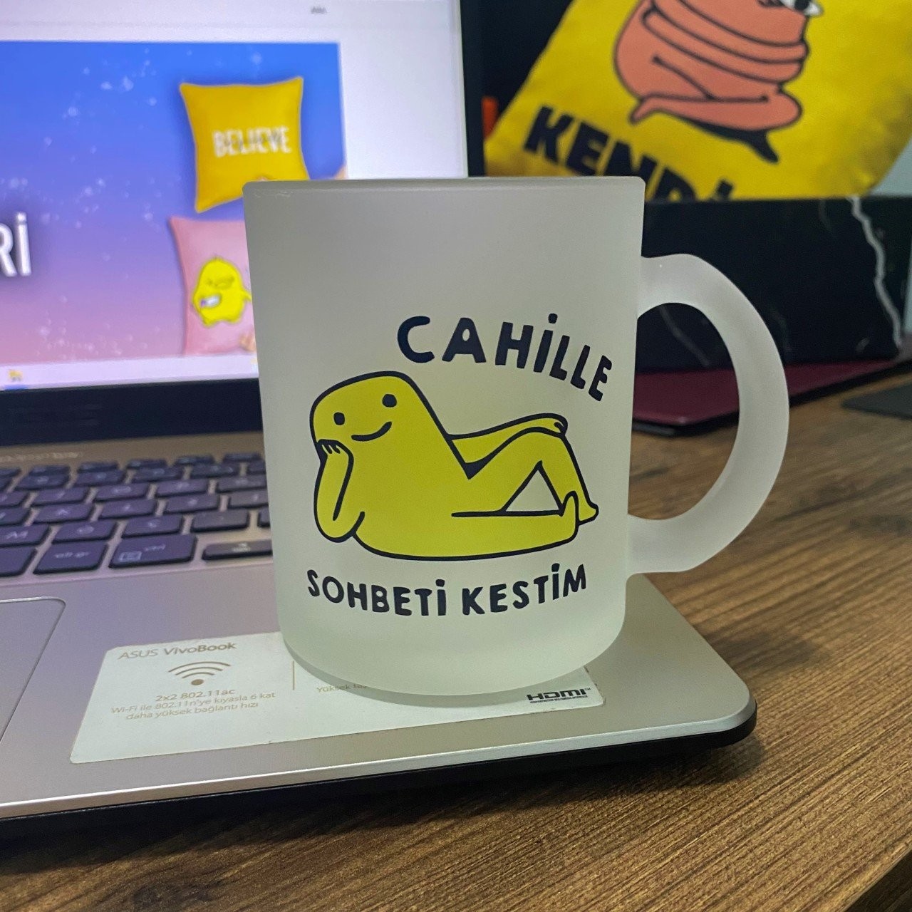 Buzlu Cam Kupa bardak - Cahille sohbeti kestim