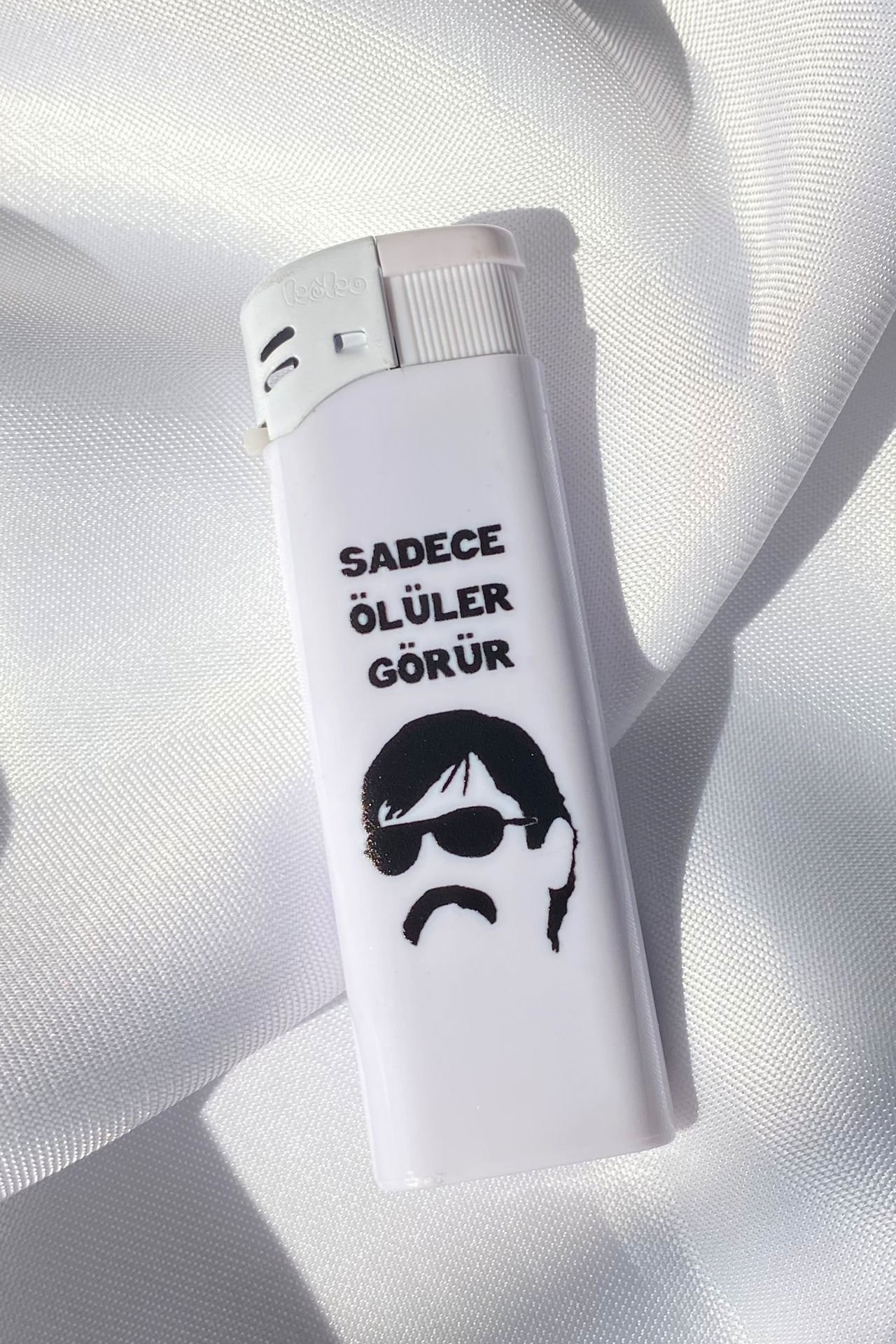 Çakmak - Sadece Ölüler Görür