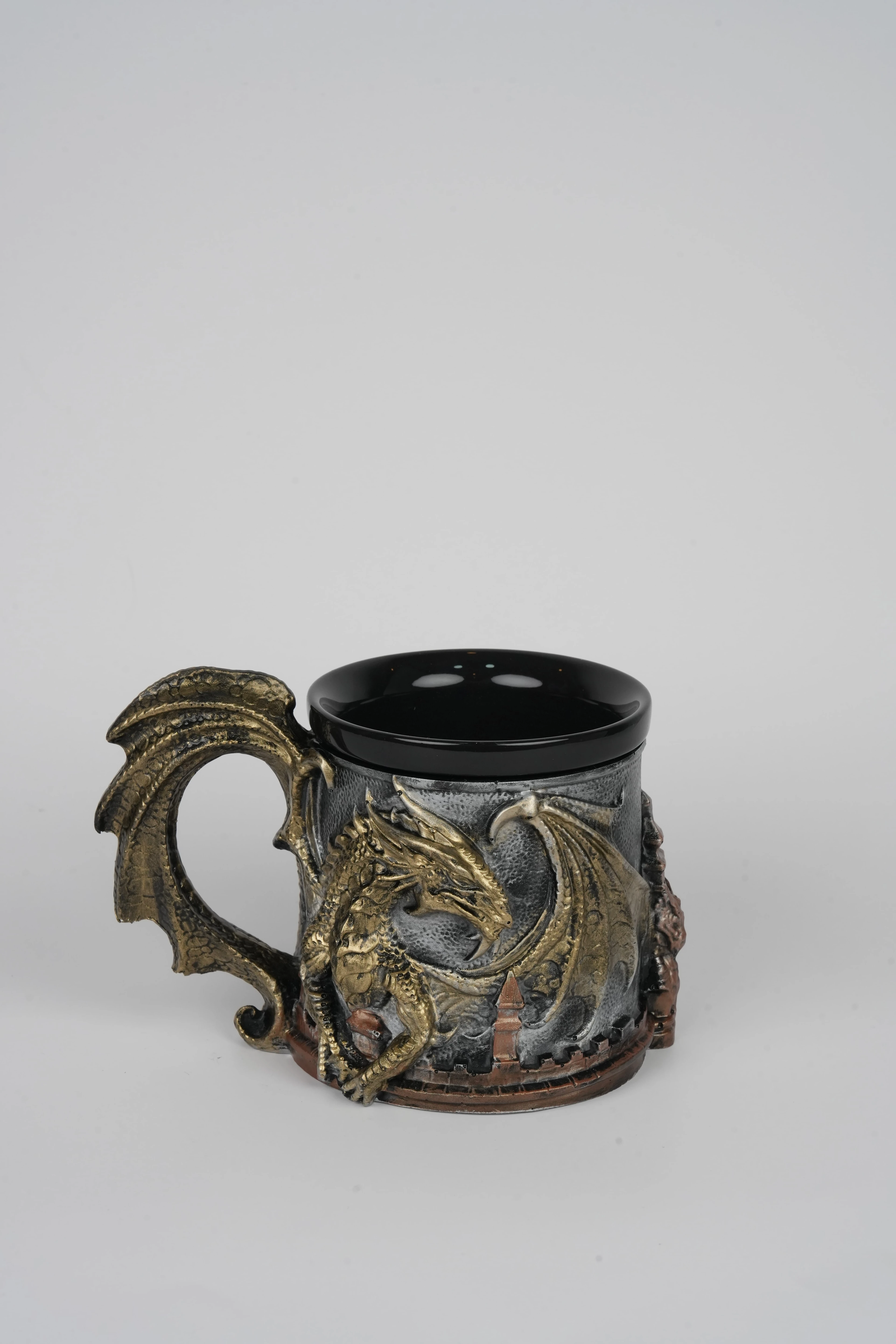 3D Tasarım Kupa - Gold Ejderha Temalı Kupa