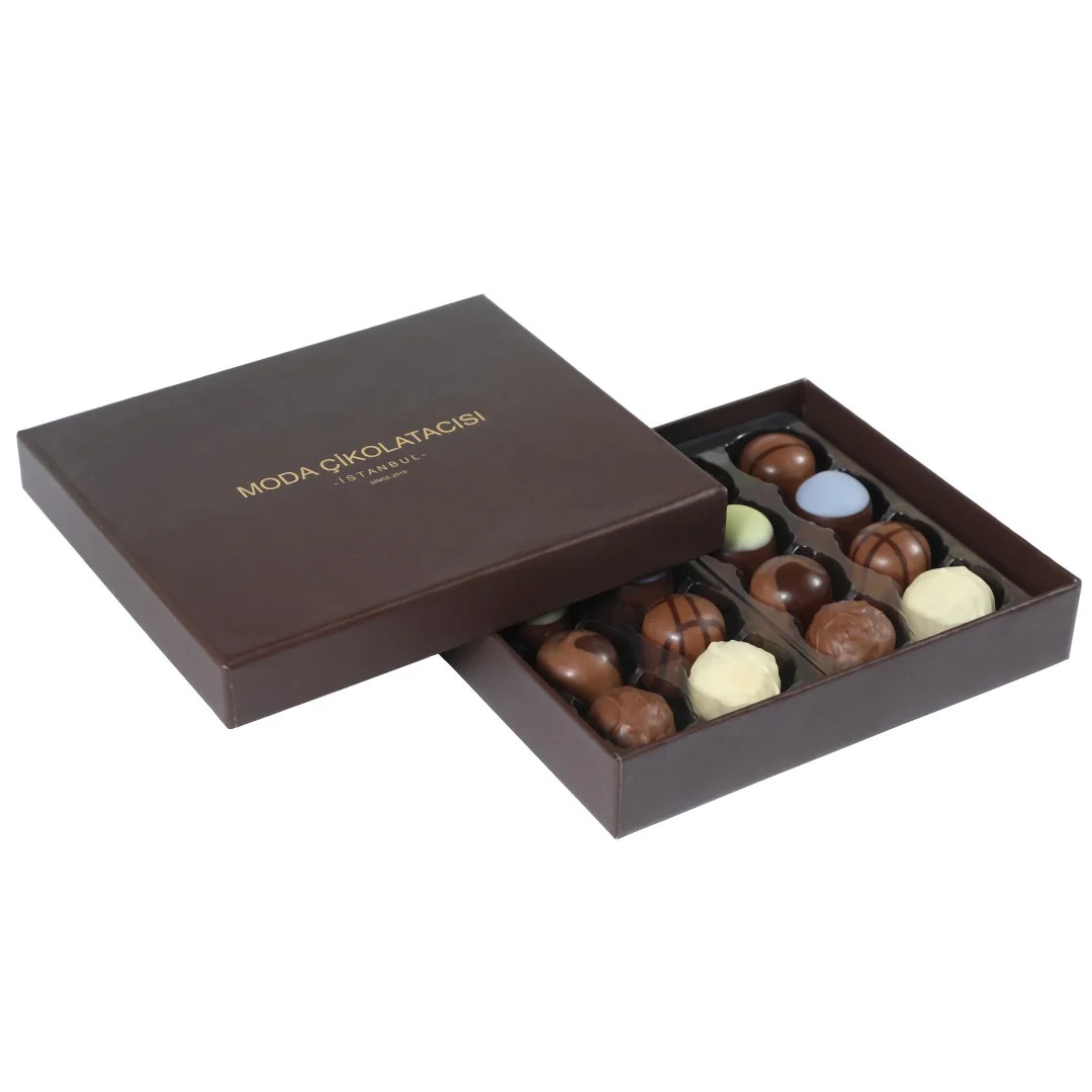 %100 El Yapımı Belçika Çikolatalı Karışık Çikolata Kahverengi Kutu 16'lı