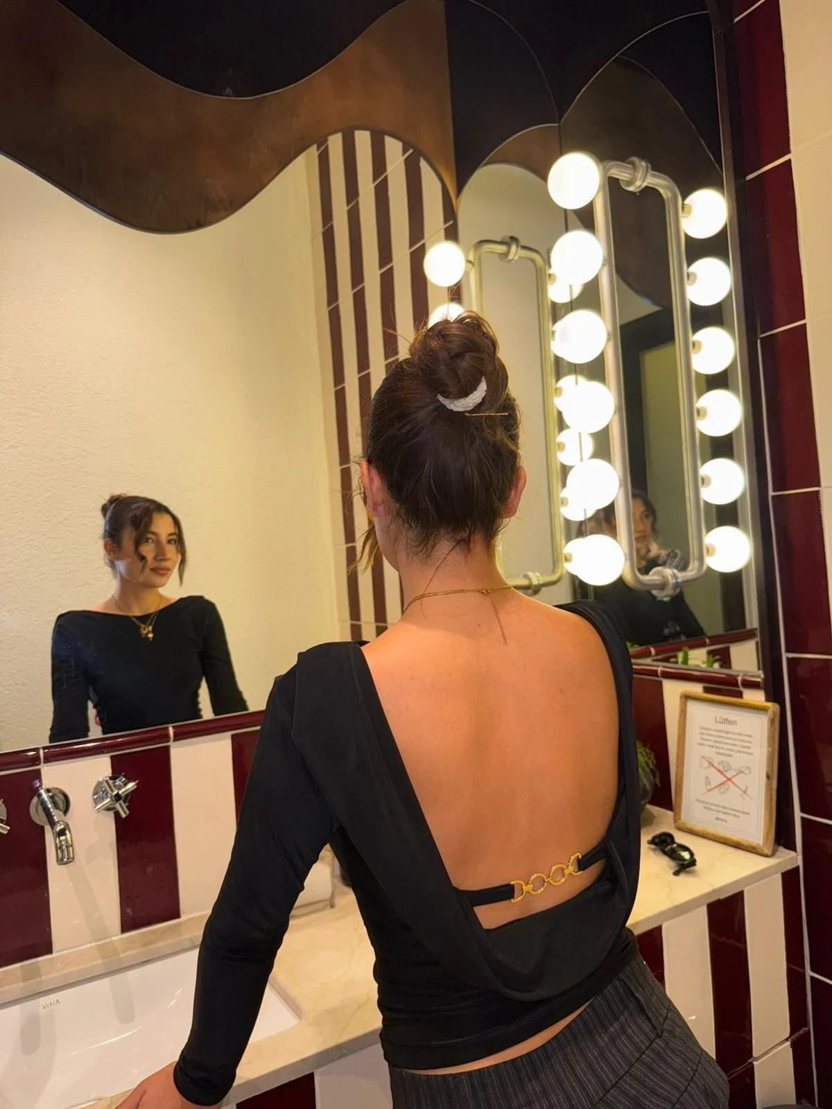 CASSİE UZUN KOLLU BLUZ SİYAH