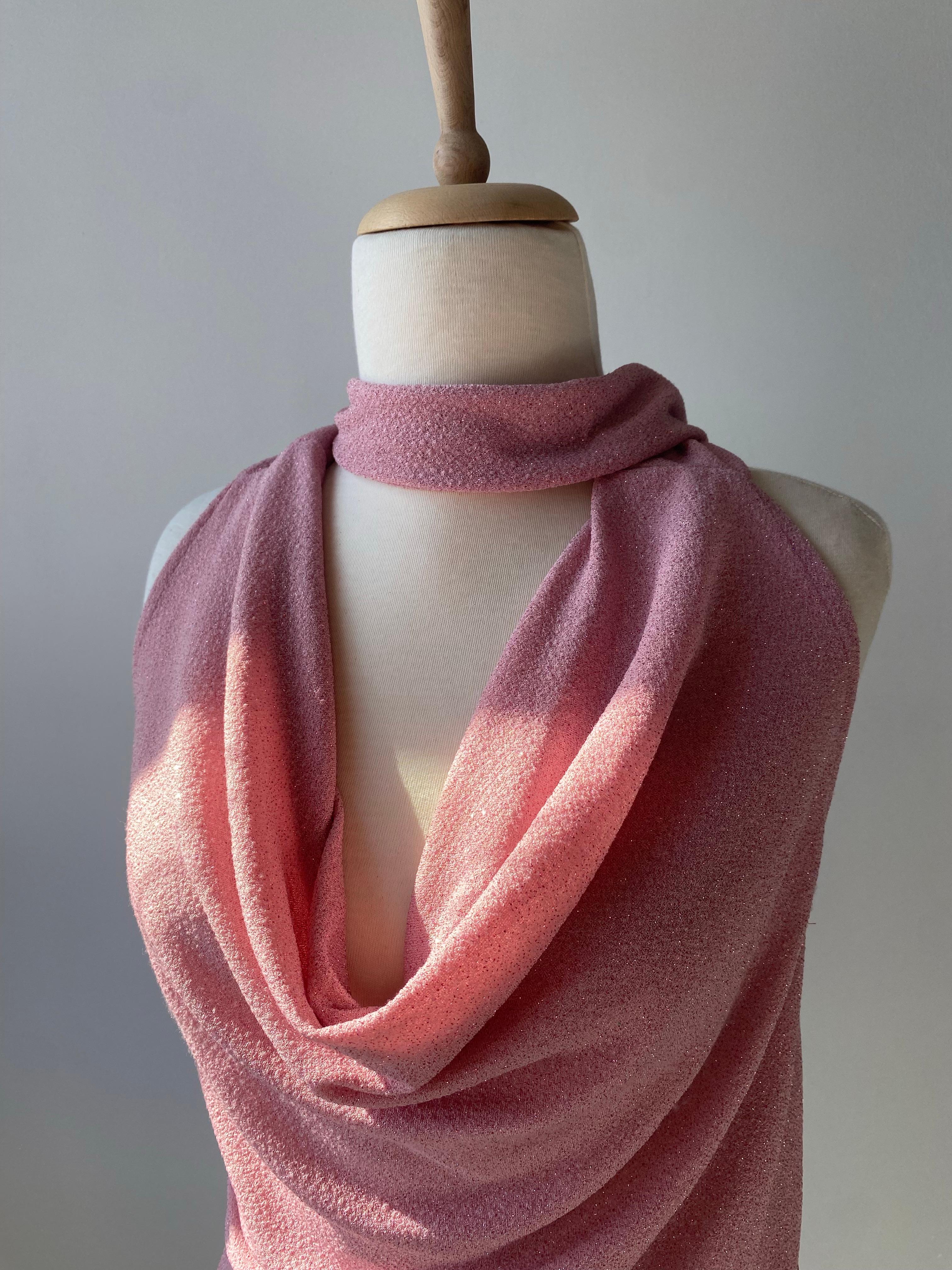 RACHEL TOP/ PEMBE