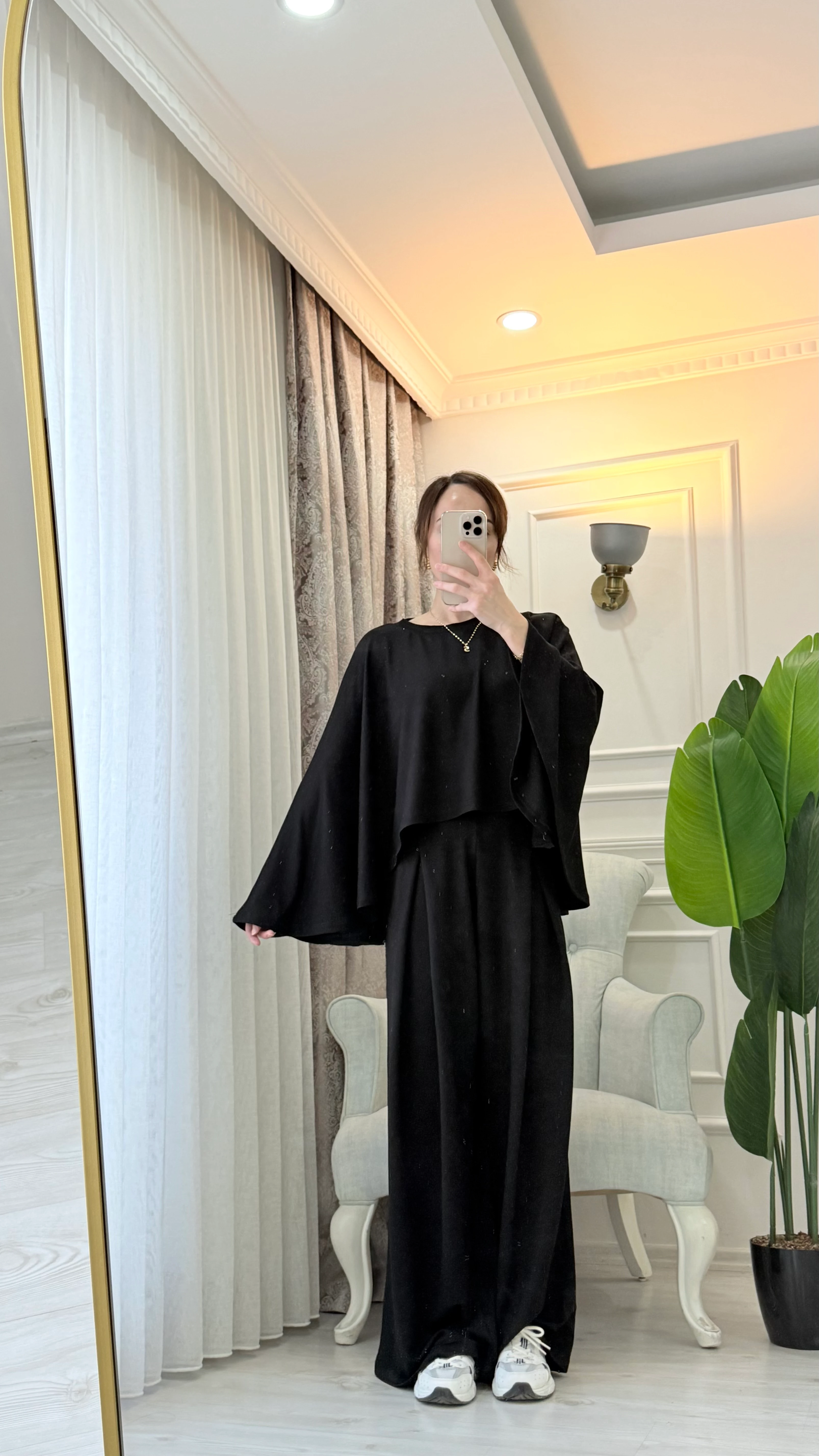 PELERİNLİ MODAL TAKIM SİYAH