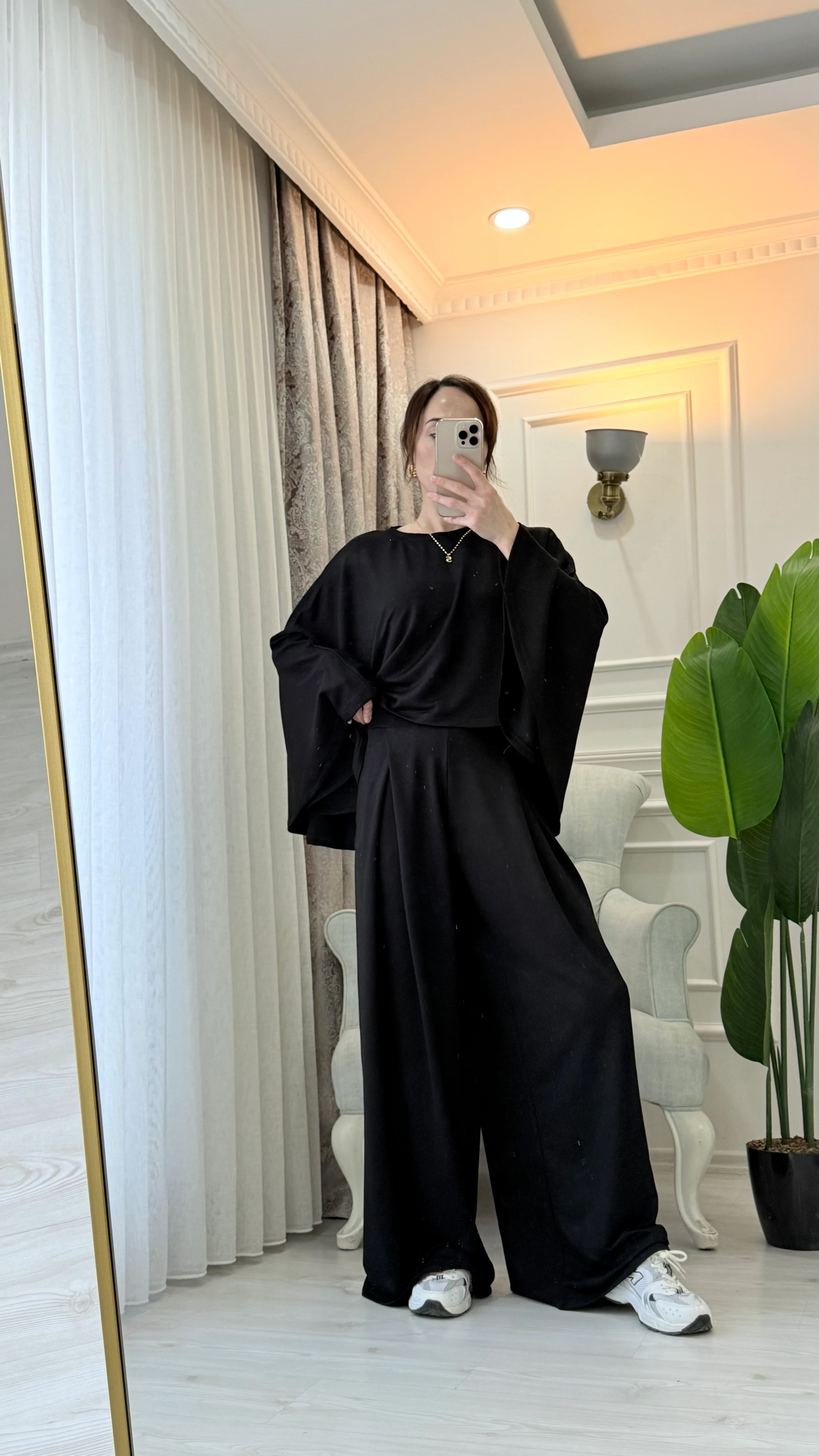 PELERİNLİ MODAL TAKIM SİYAH