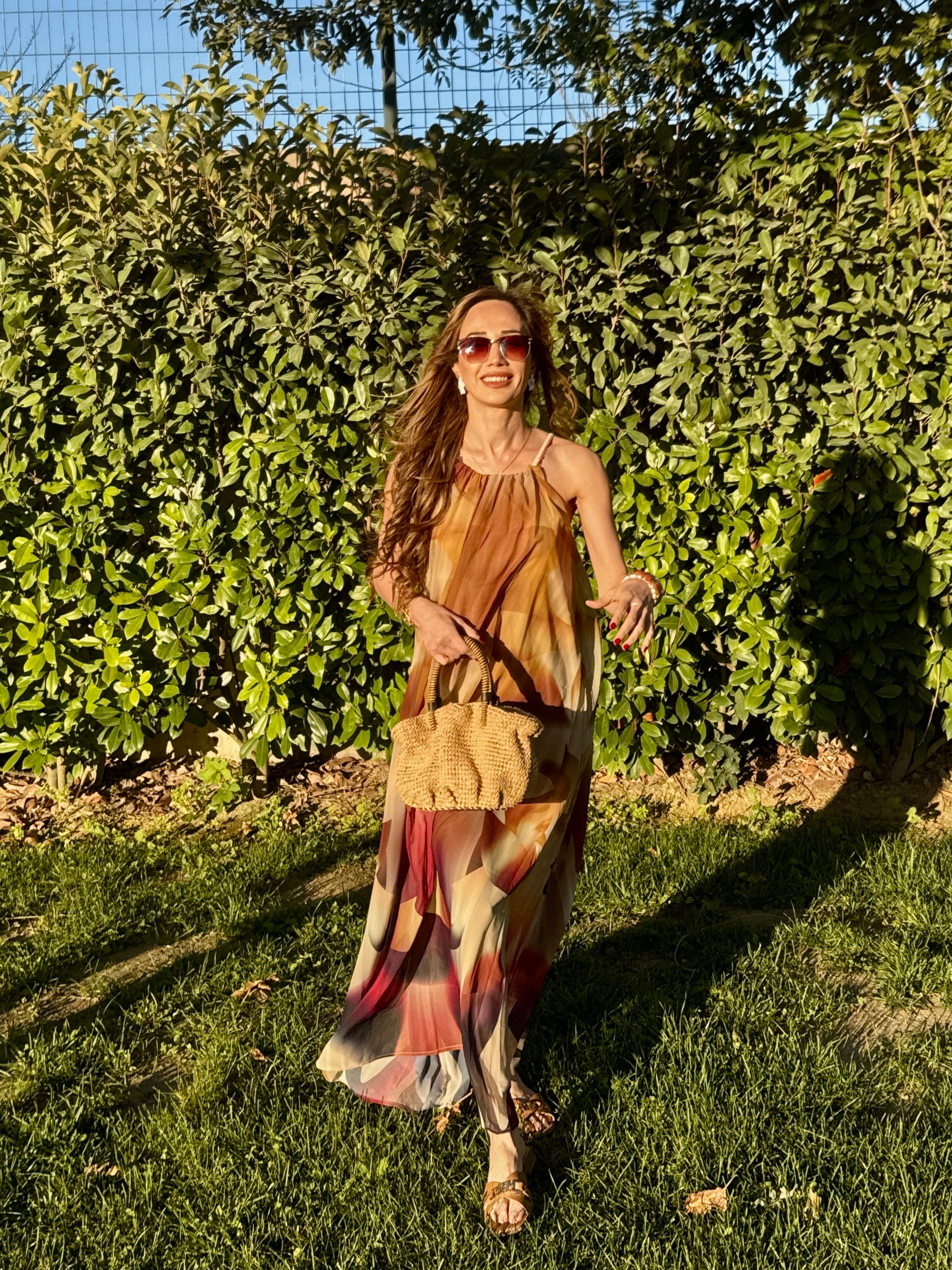 ŞİFON HALTER YAKA  ELBİSE KAHVE