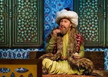 Sultan ne demektir ve Sultanlık hakkında her şey