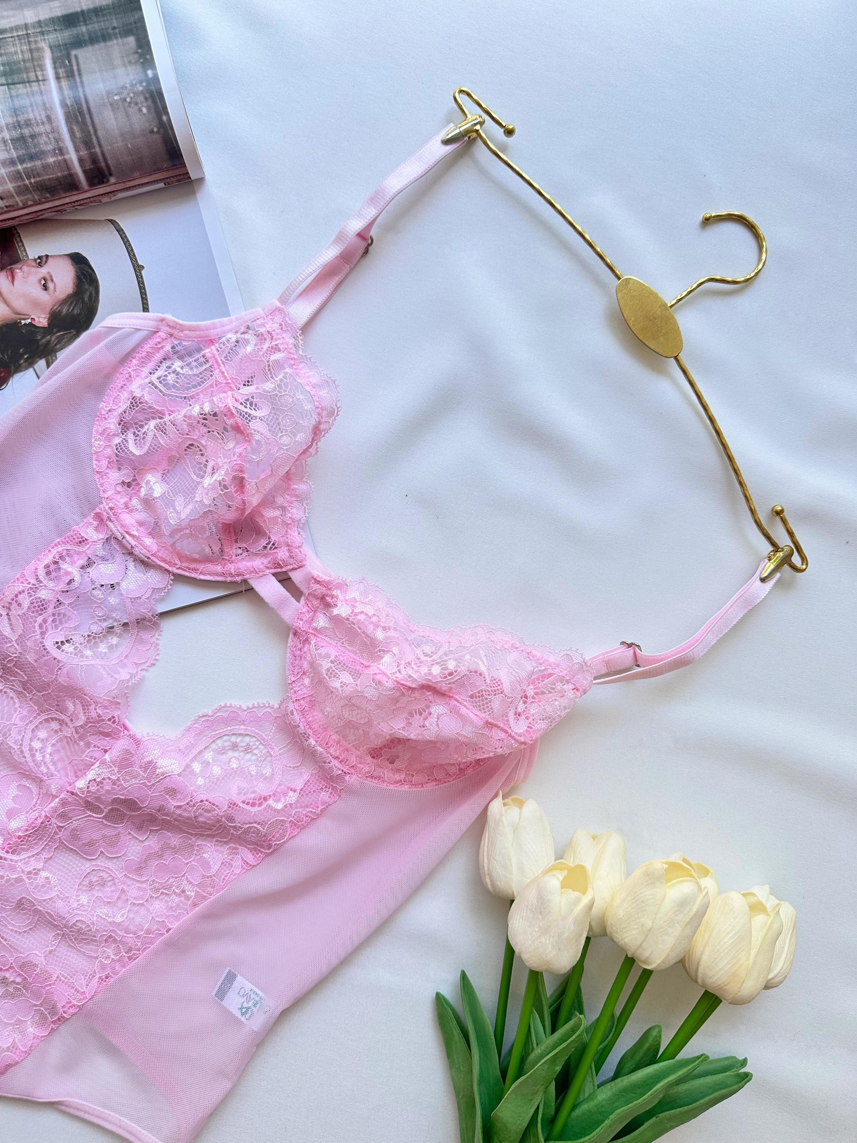 Pembe Bodysuit