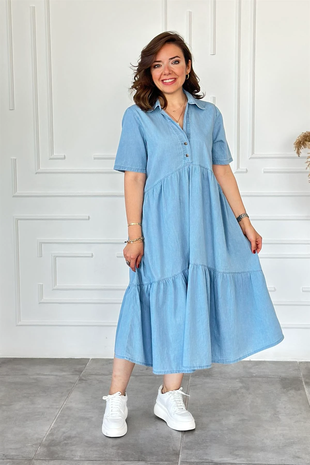 Polo Yaka Düğme Detaylı Kot Elbise