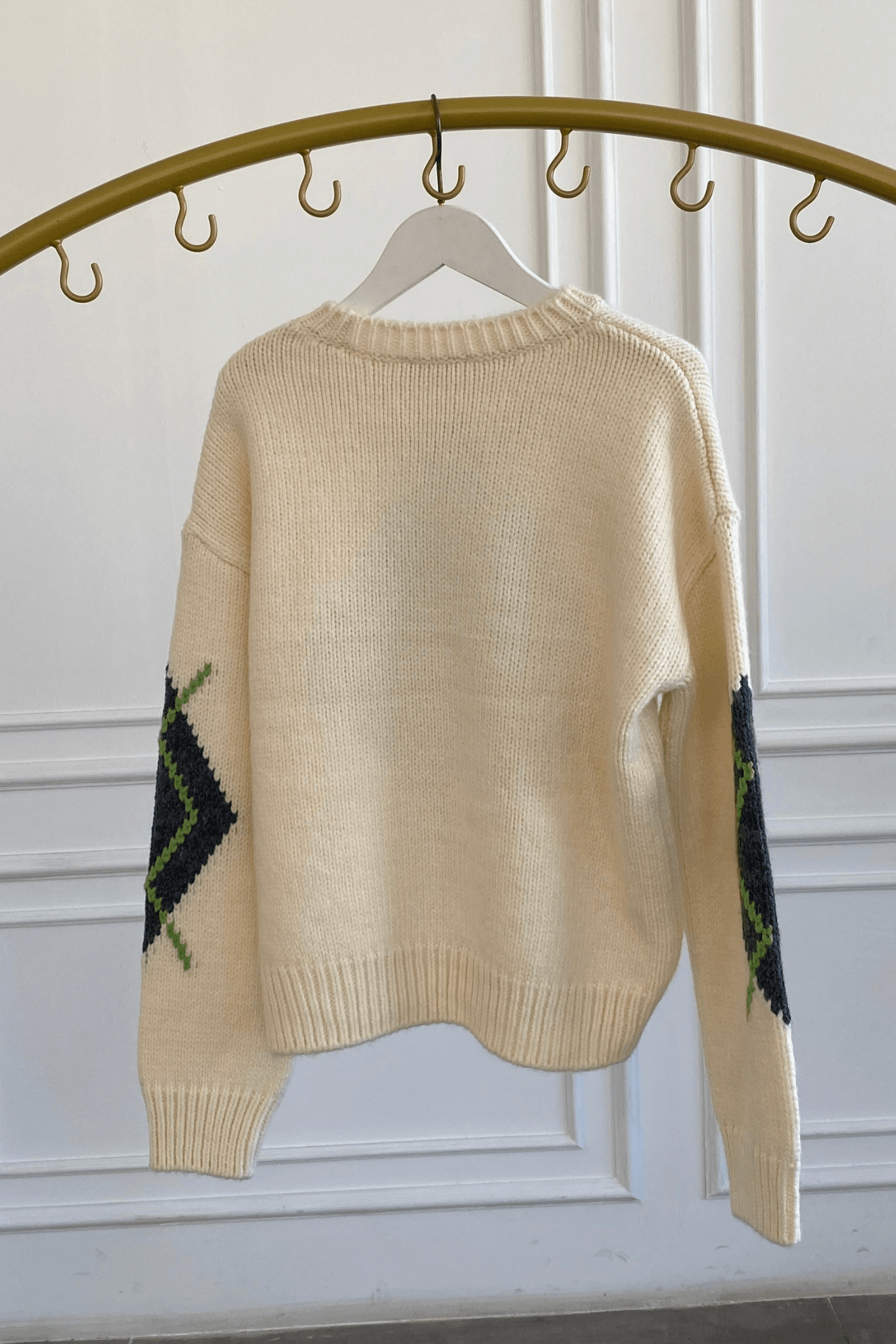 Ön Ve Kolları Desenli Bisiklet Yaka Kazak