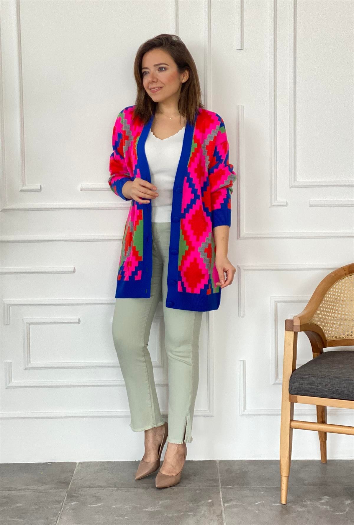 Renkli Kilim Desen Triko Hırka