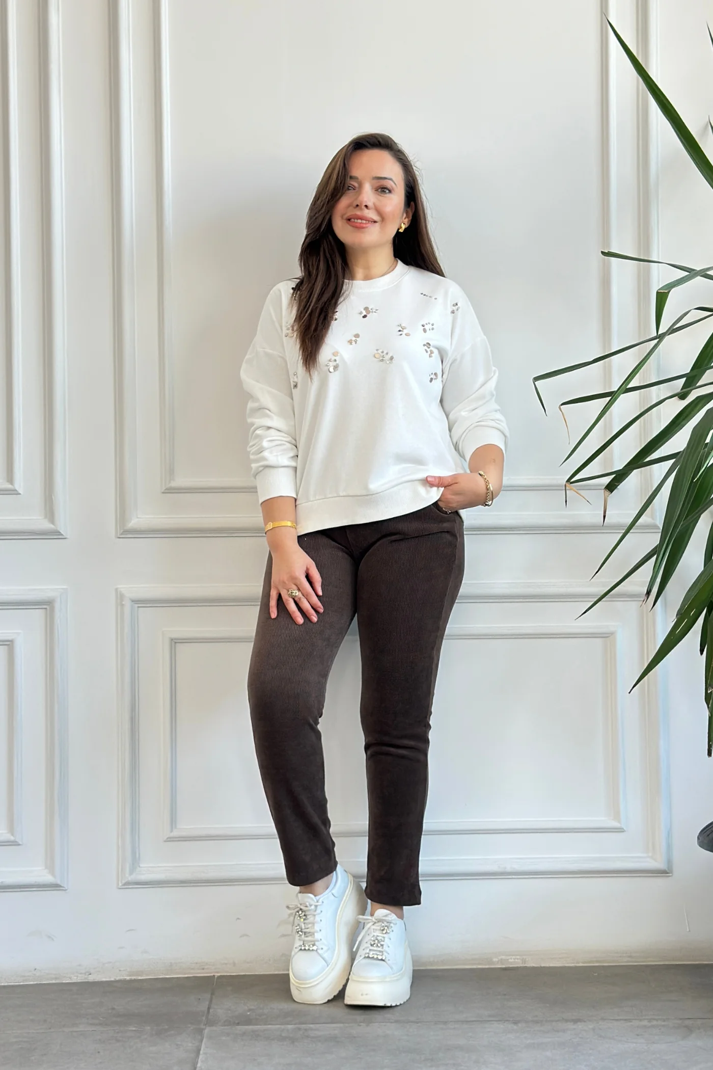 Beli Lastikli Kadife Dar paça Pantolon