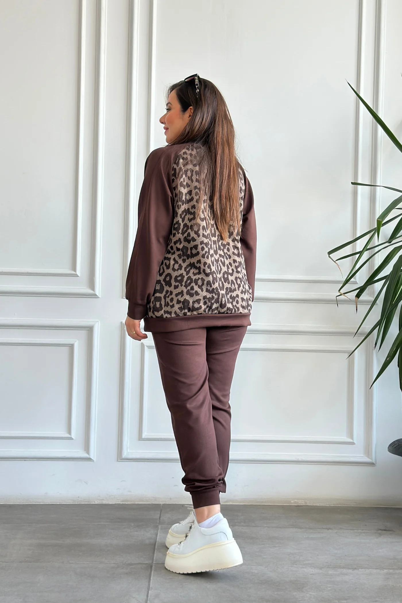 Leopar Detaylı Fermuarlı Eşofman Takımı  - KAHVERENGI