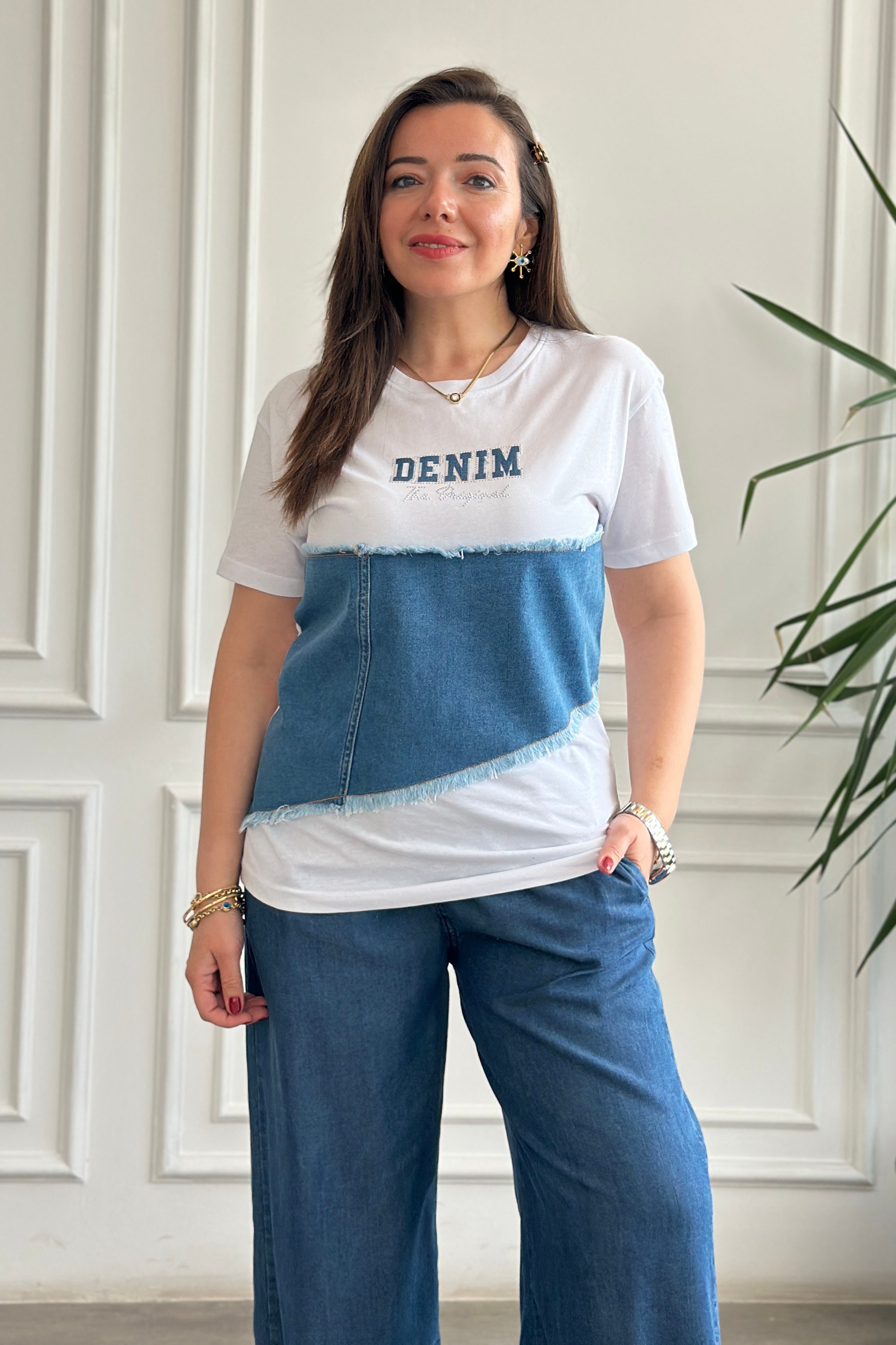 Taşlı Yazı Baskılı Kot Detaylı T-Shirt