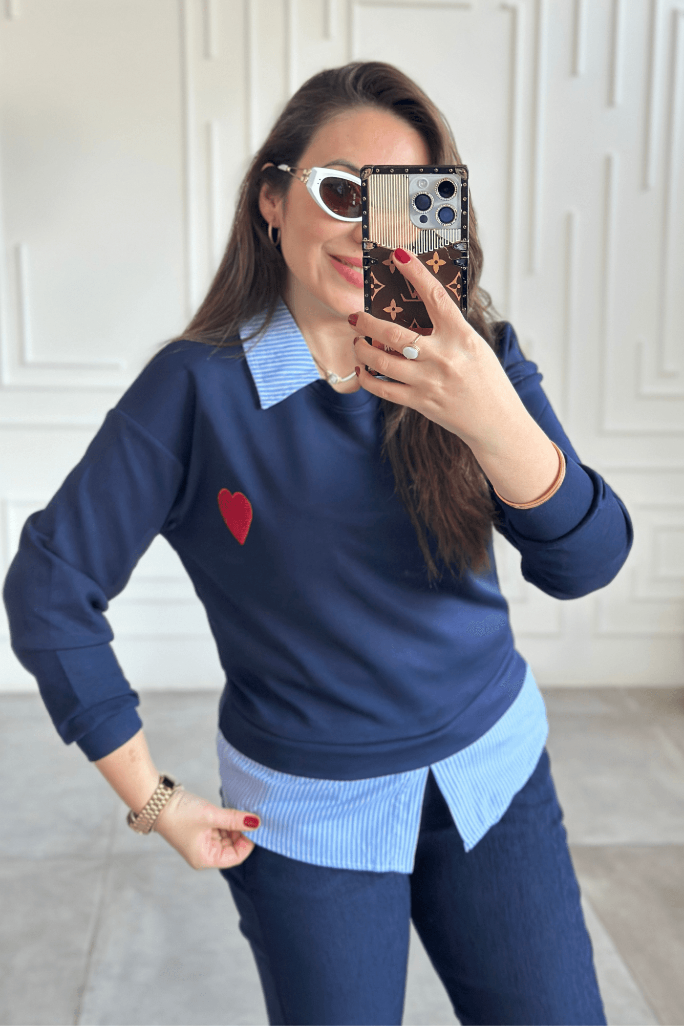 Polo Yaka Çizgili Gömlek Detaylı Kalp Nakışlı Sweat