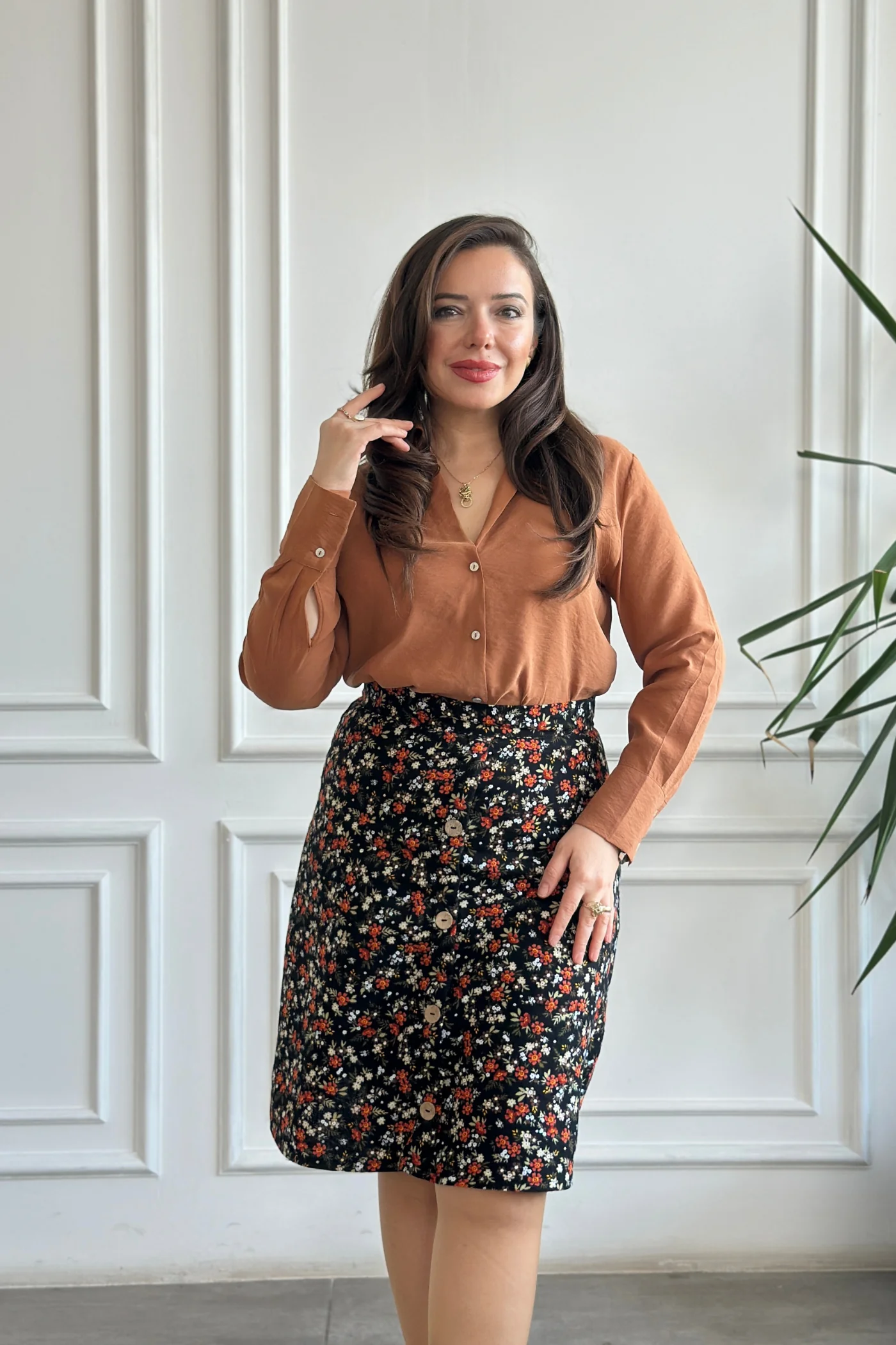 Kolları Çift Düğme Detaylı Modal Düz Gömlek