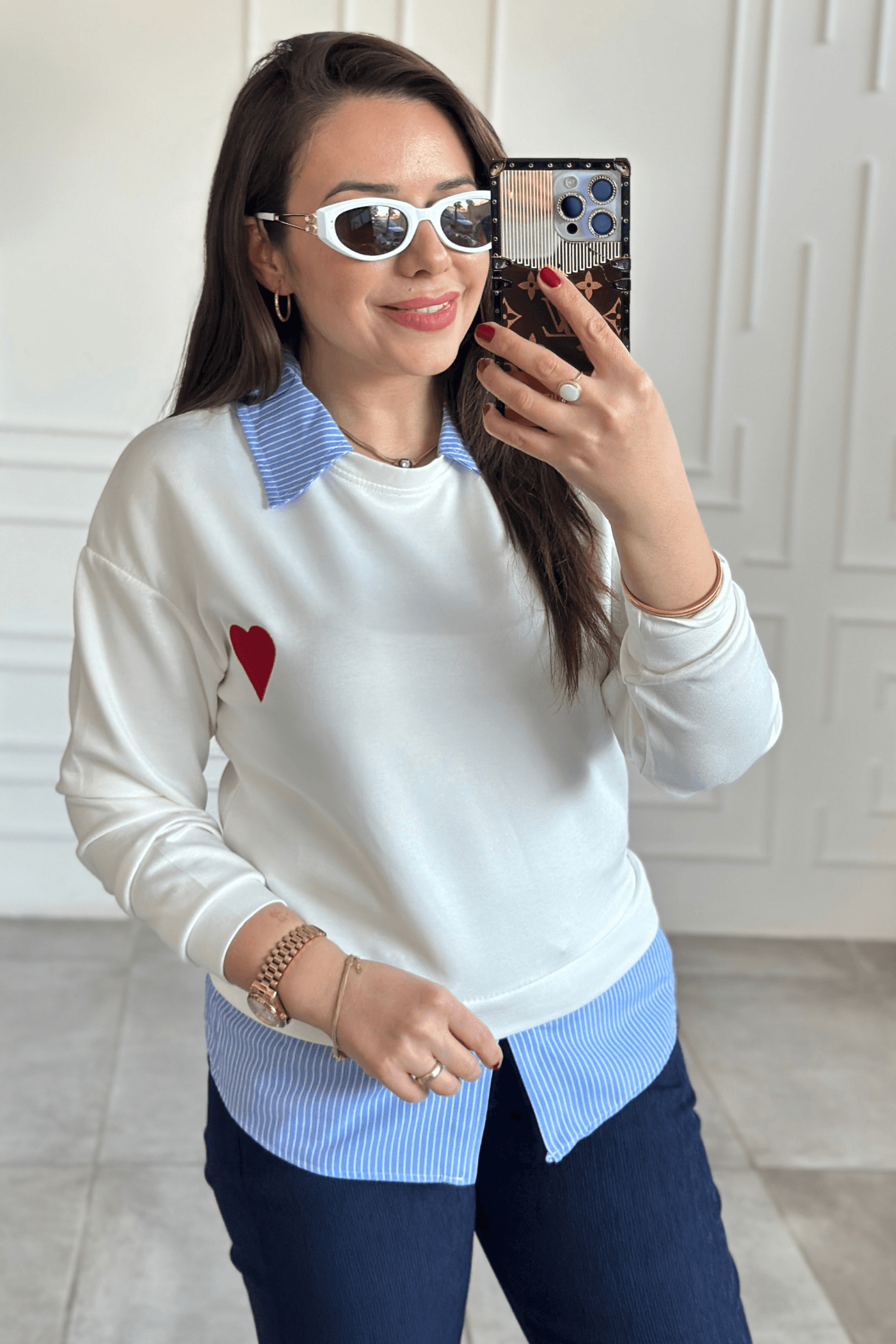 Polo Yaka Çizgili Gömlek Detaylı Kalp Nakışlı Sweat
