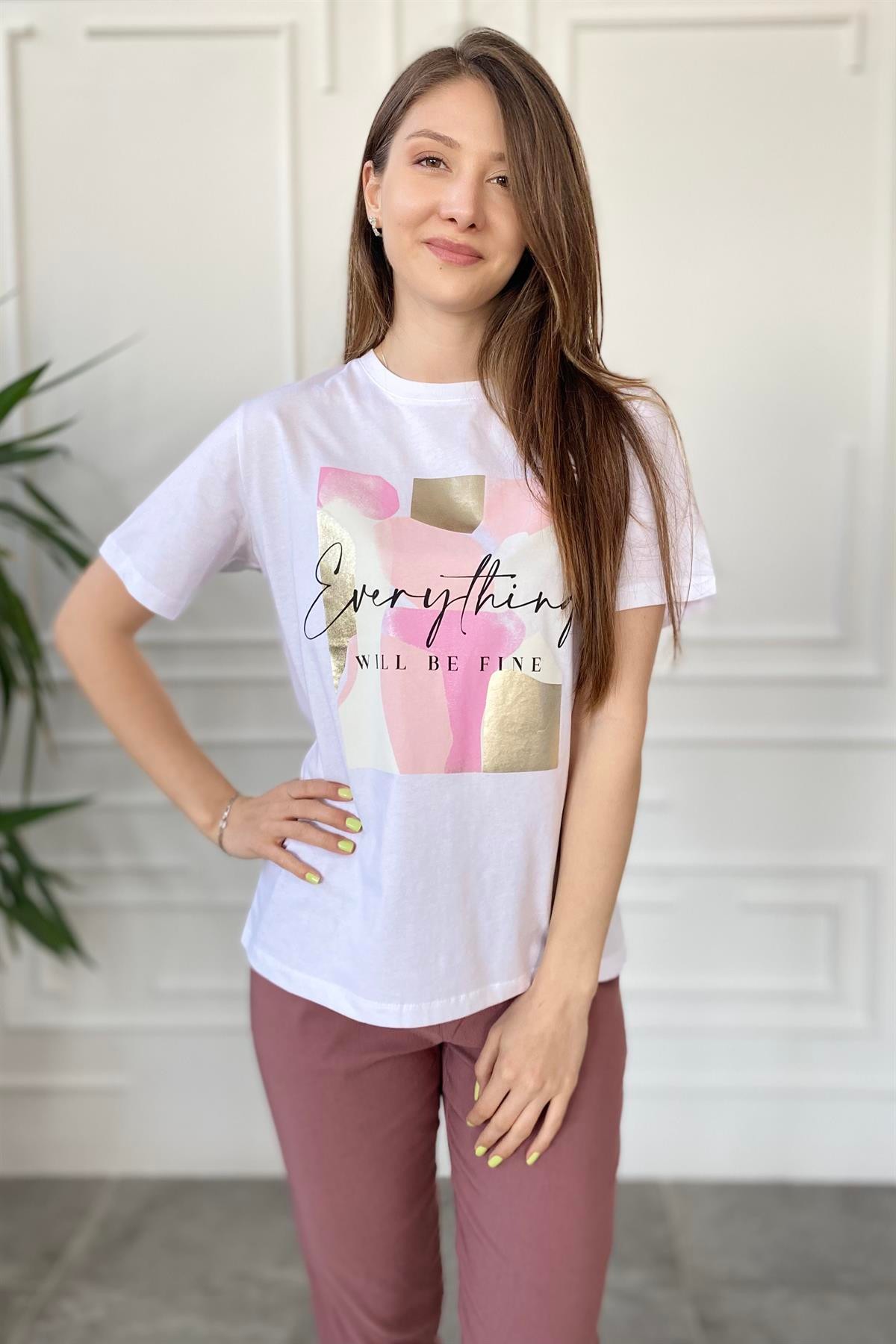 Önü Blok Ve Yazı Detaylı T-Shirt