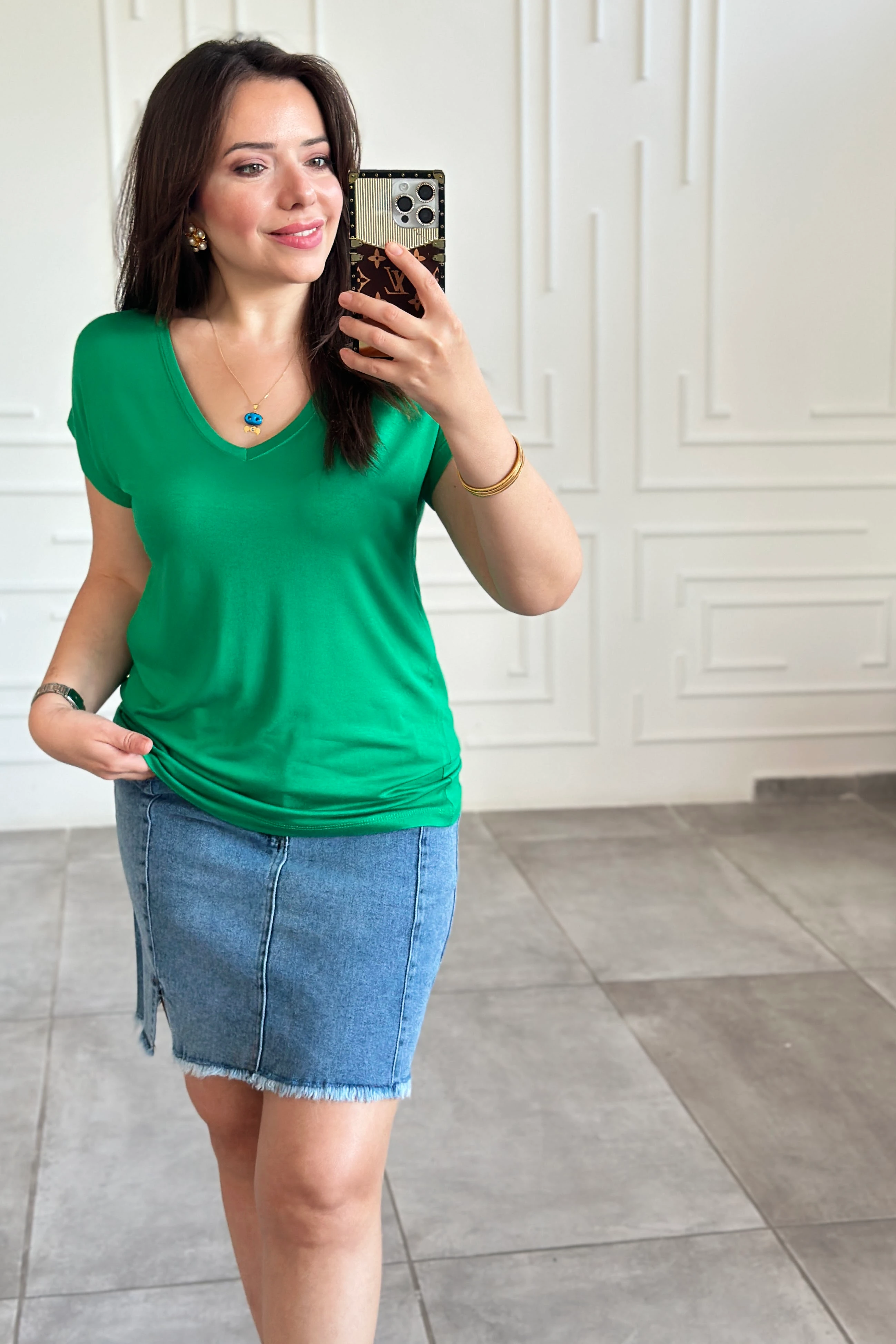 V Yaka Basic T-Shirt - YESIL