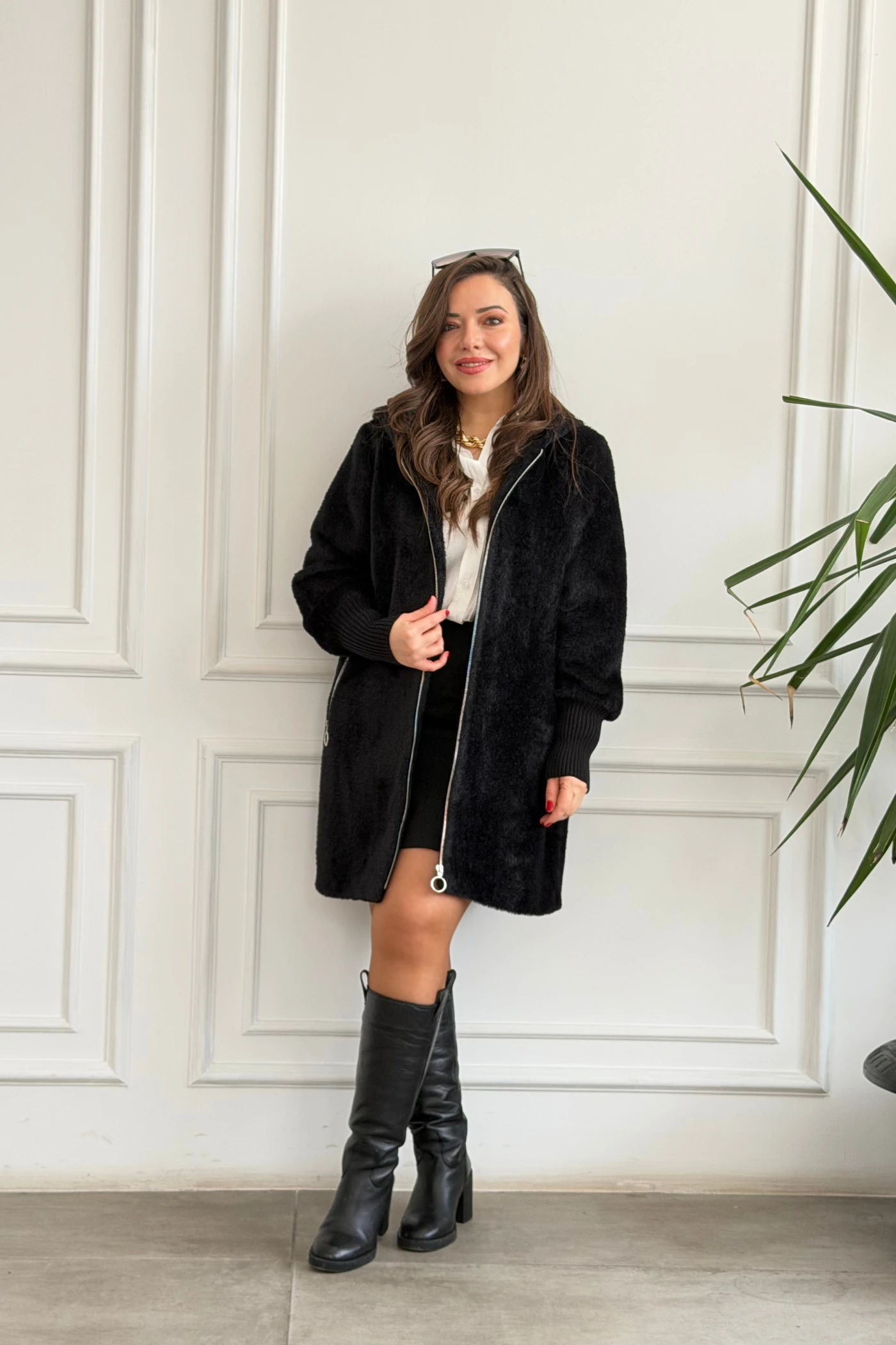 Önden Cep Fermuarlı Peluş Kaban