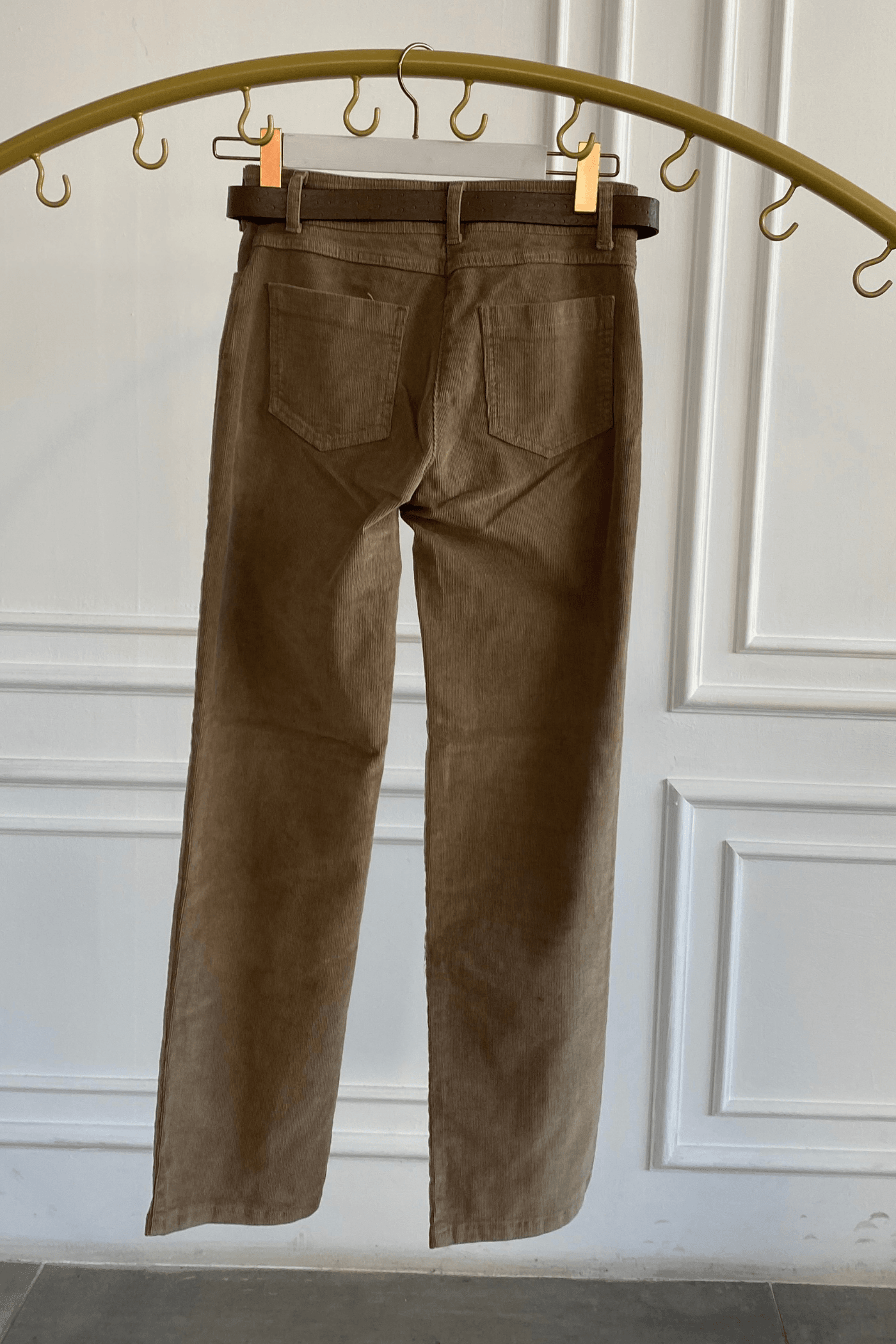 Kemerli Kadife Pantolon